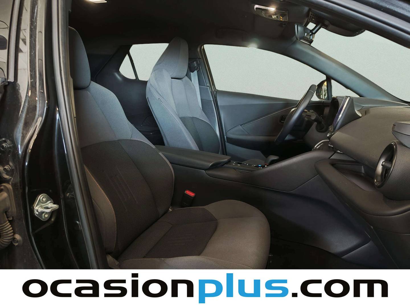 Toyota C-HR Toyota C-HR 140H Advance (140 CV) al mejor precio