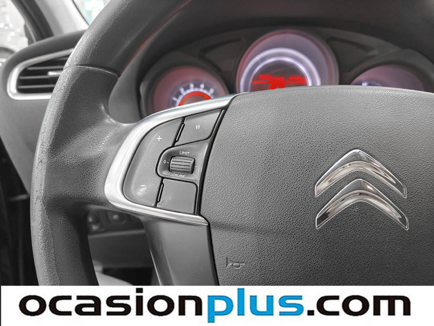 Foto Citroën C4 Citroen C4 BlueHDi 100 Live Edition (99 CV)