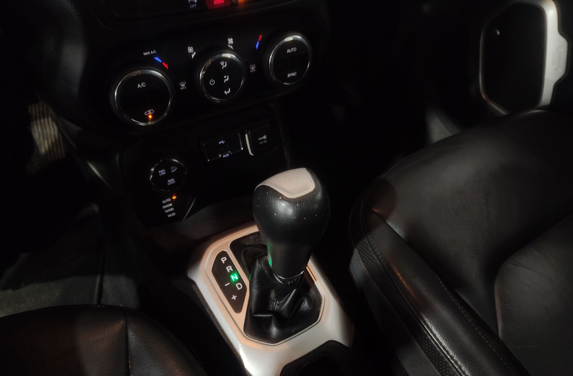Jeep Renegade 2.0 MultiJet Limited 4x4 AD Low - foto 5