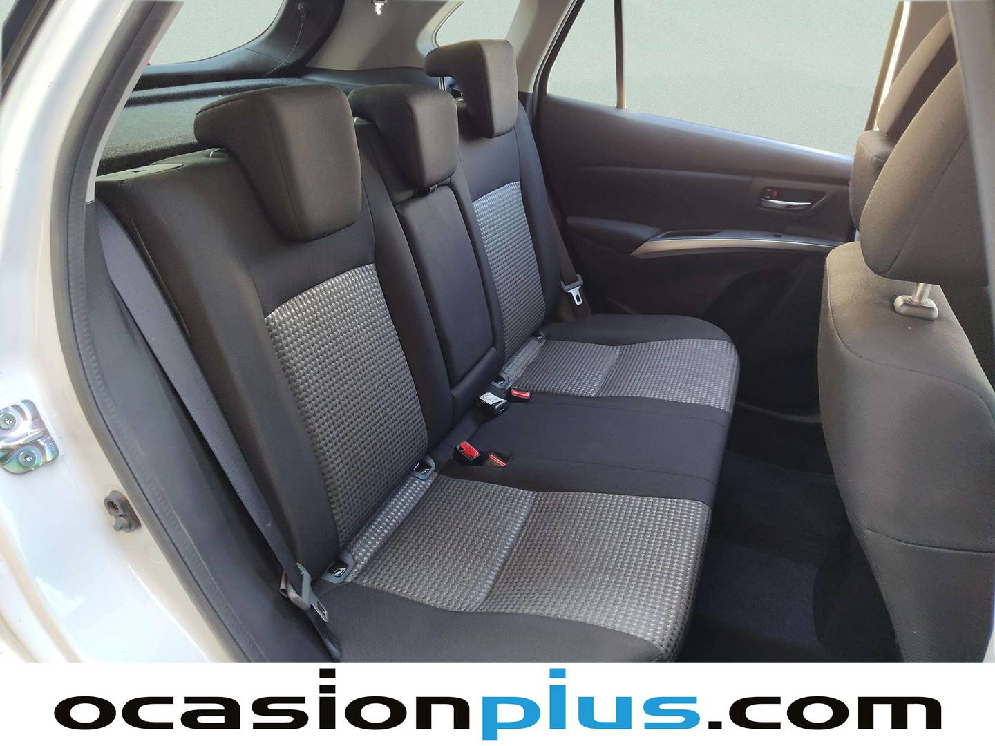 Suzuki S-Cross Suzuki S-Cross 1.4T Mild Hybrid S2 4WD (129 CV) manual