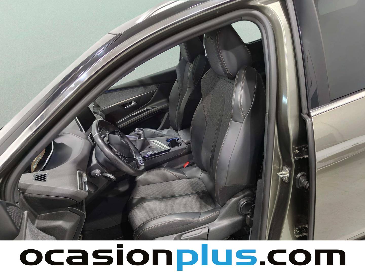Foto asientos delanteros Peugeot 5008 Peugeot 5008 BlueHDI 150 GT-Line S&S (150 CV)