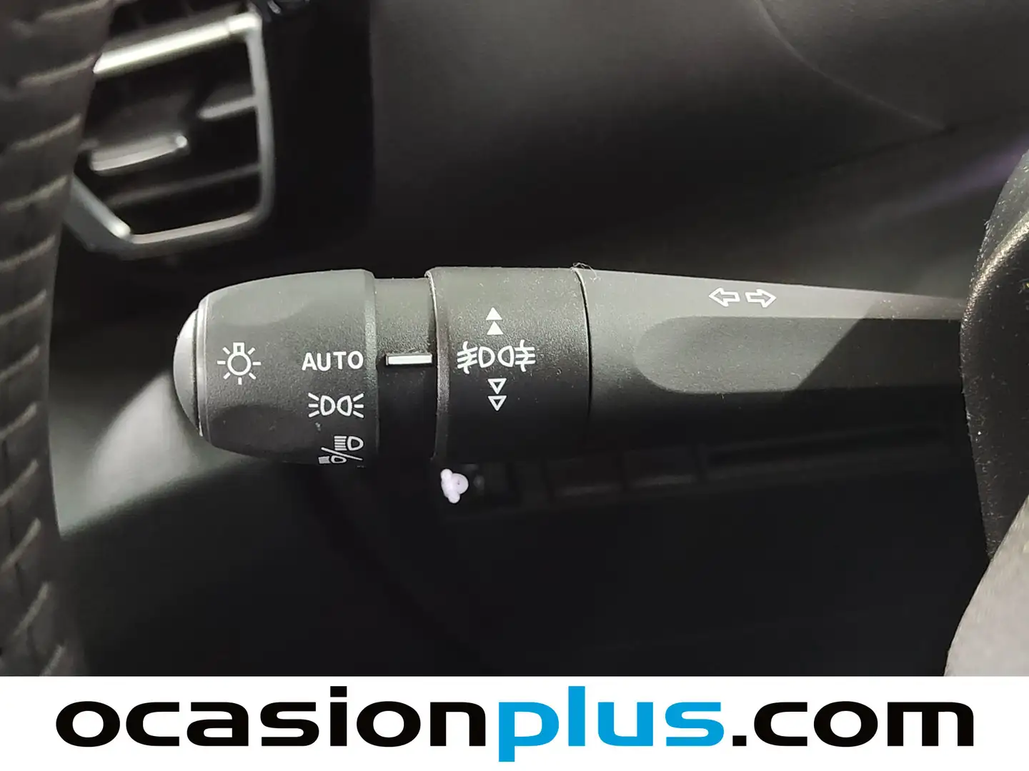 Foto Citroën C4 Citroen C4 PureTech 130 S&S Plus (131 CV)