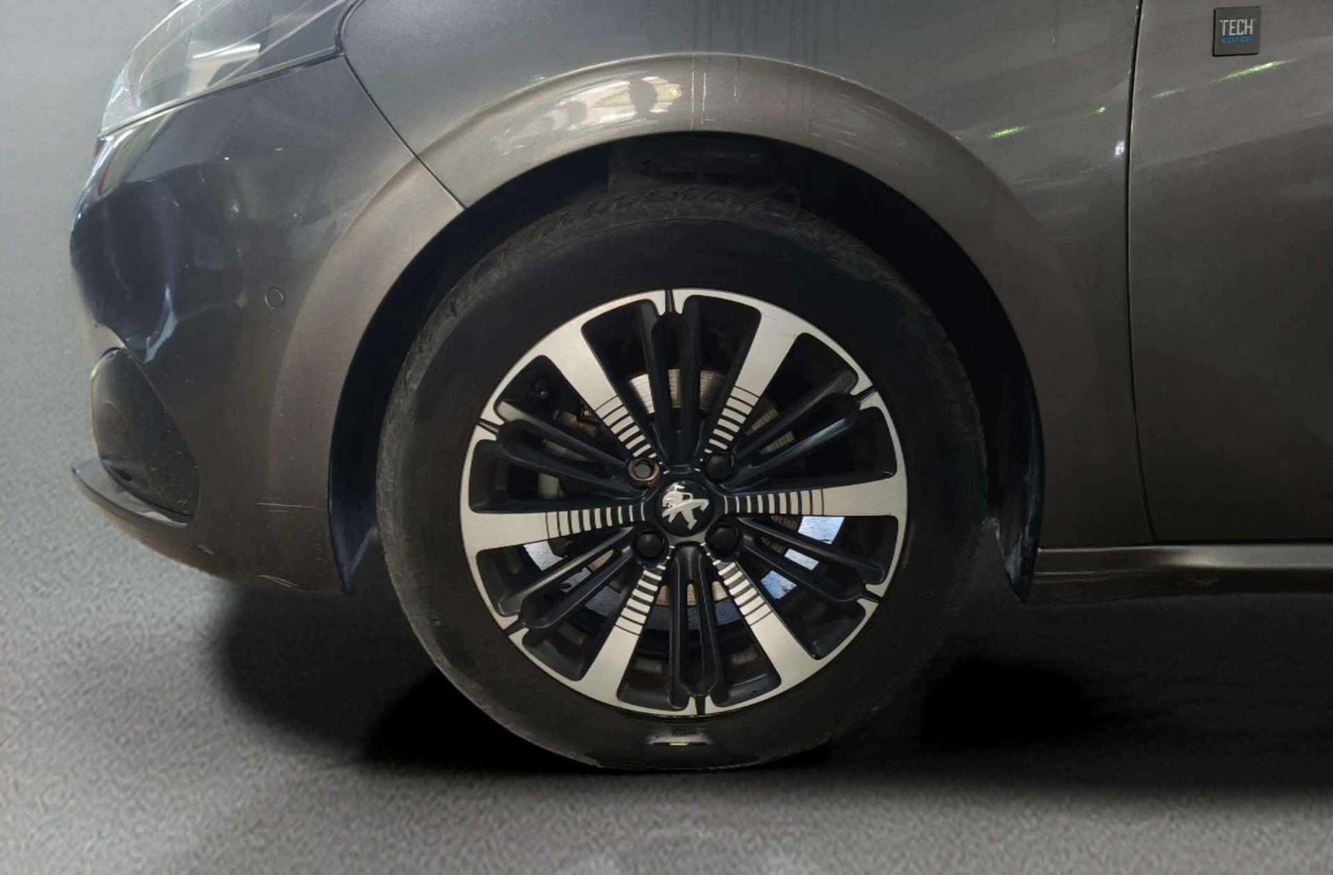 Peugeot 208 PureTech 110 Tech Edition - foto 34