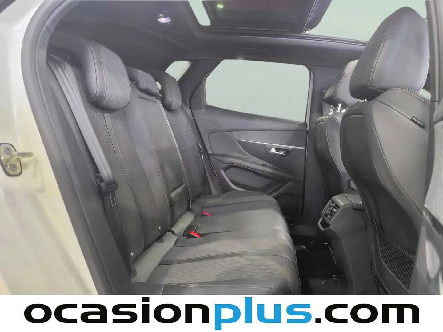 Foto Peugeot 3008 Peugeot 3008 PureTech 180 GT Line EAT8 (180 CV)