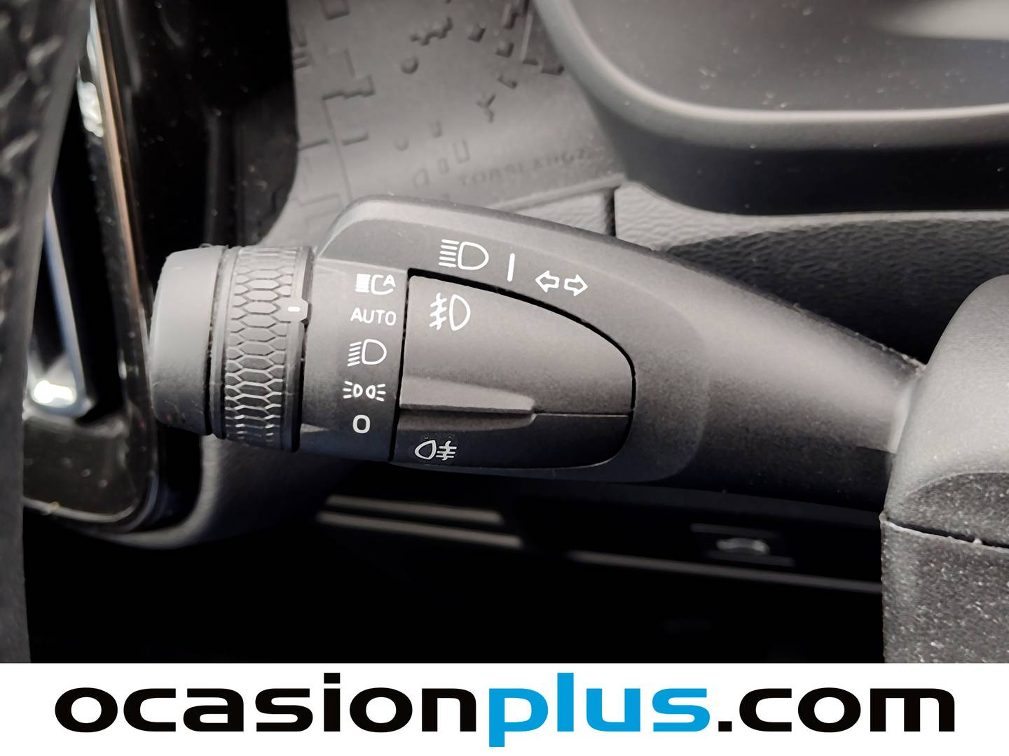 Volvo C40 Volvo C40 Eléctrico Recharge Extended Plus Auto (252 CV) seminuevo