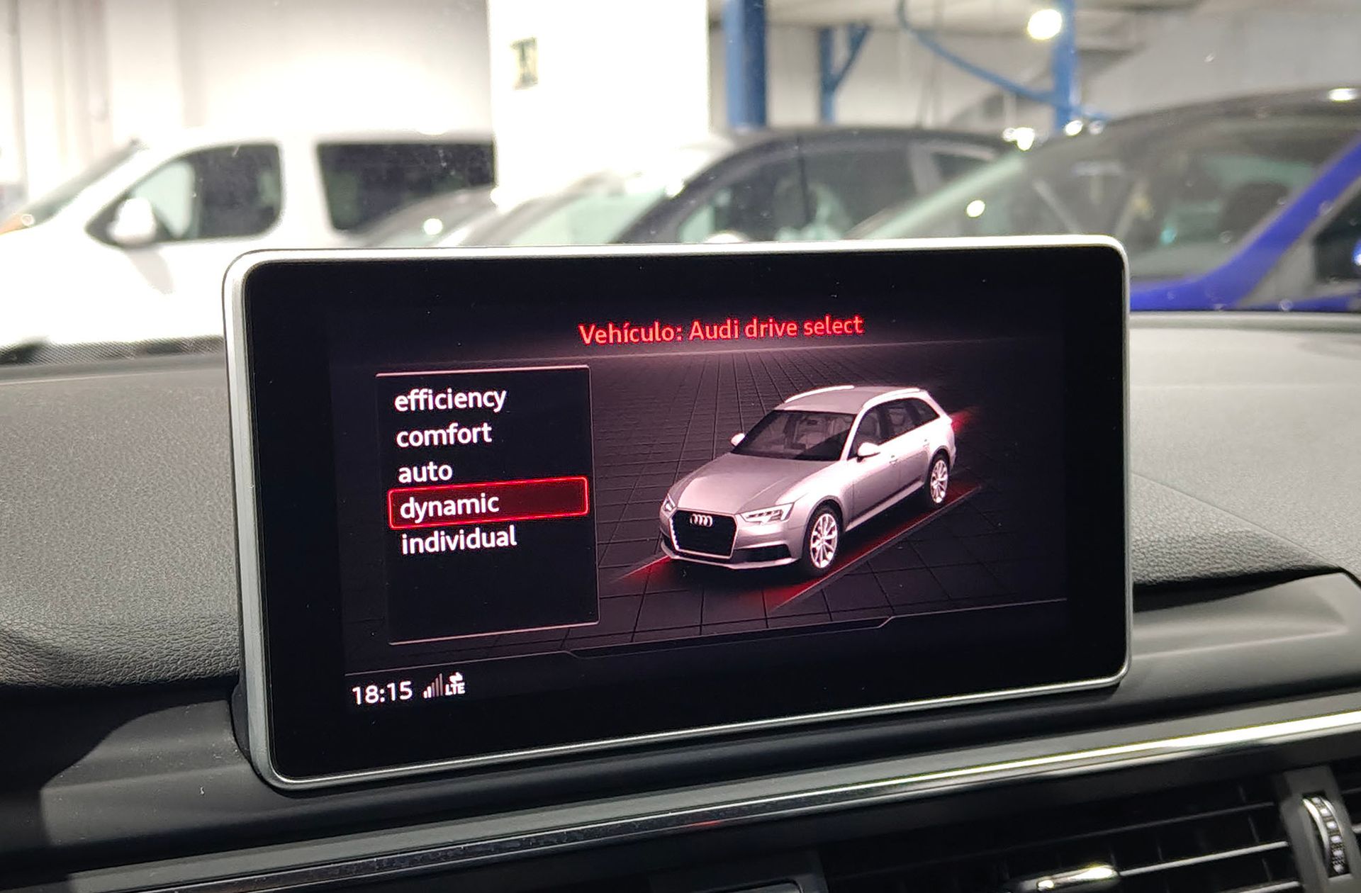 Audi A4 Avant S line 40 TFSI S tronic - foto 10