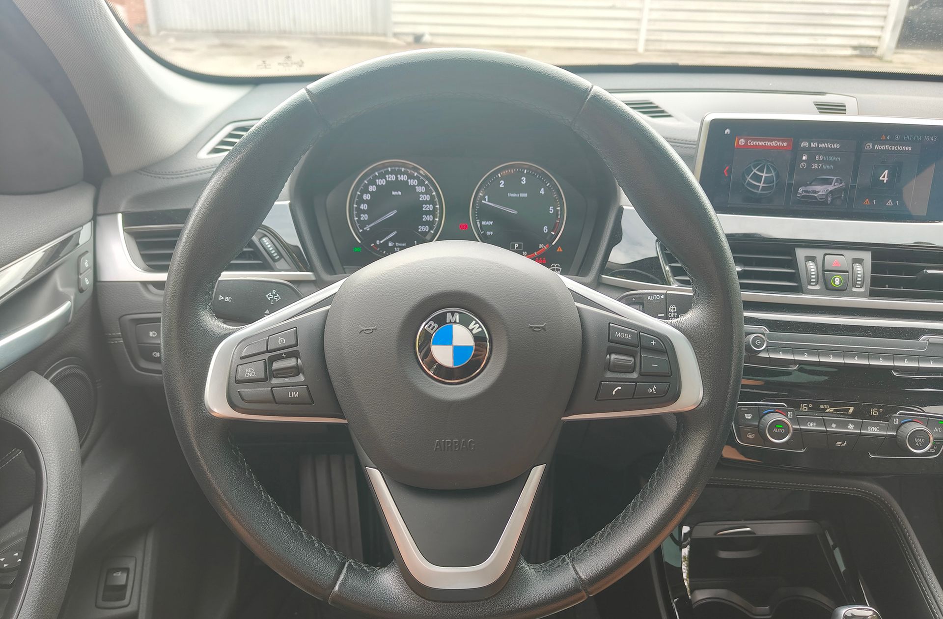 BMW X1 sDrive18d - foto 21