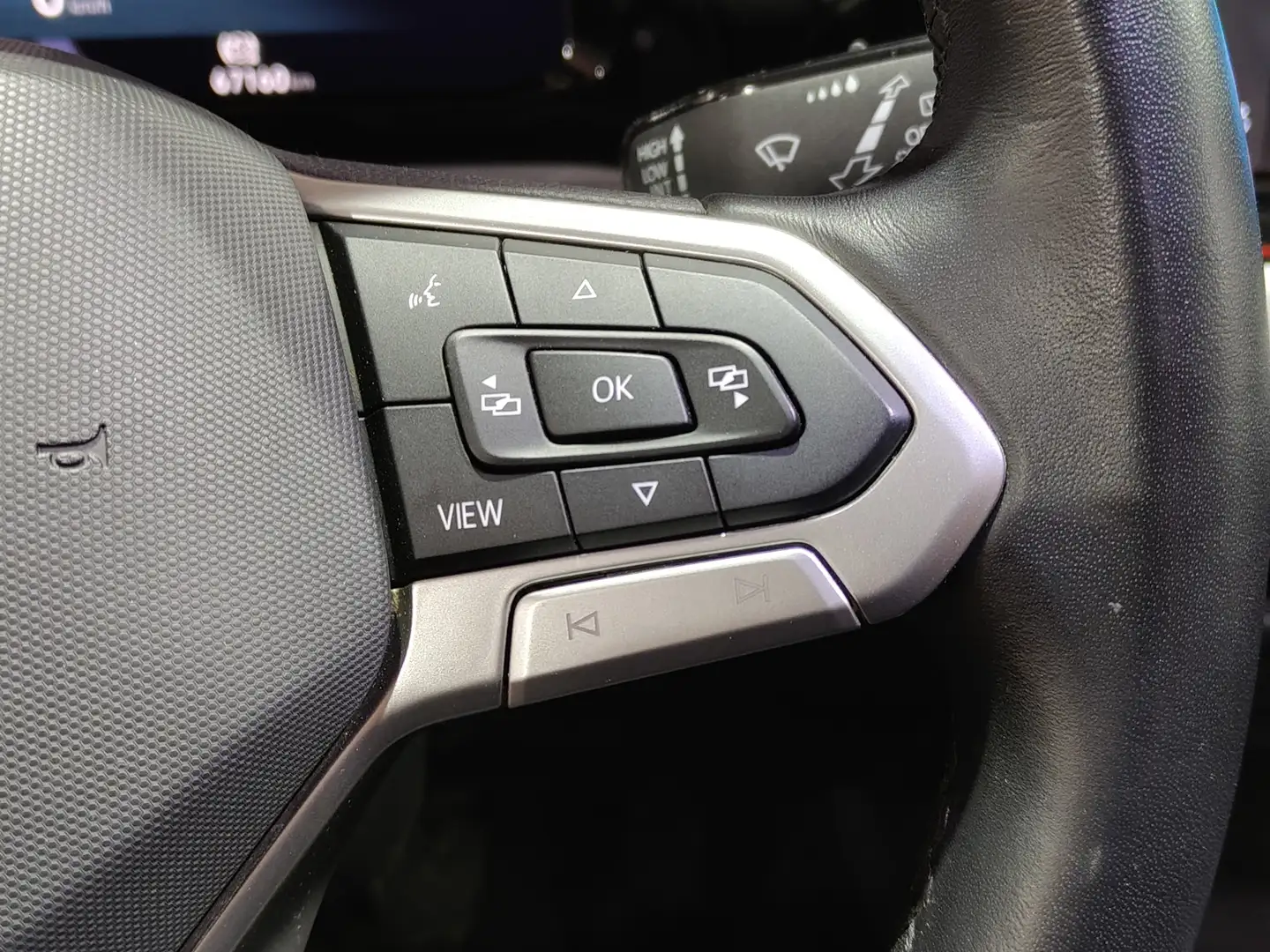 Foto Volkswagen Golf Volkswagen Golf Life 2.0 TDI (115 CV)