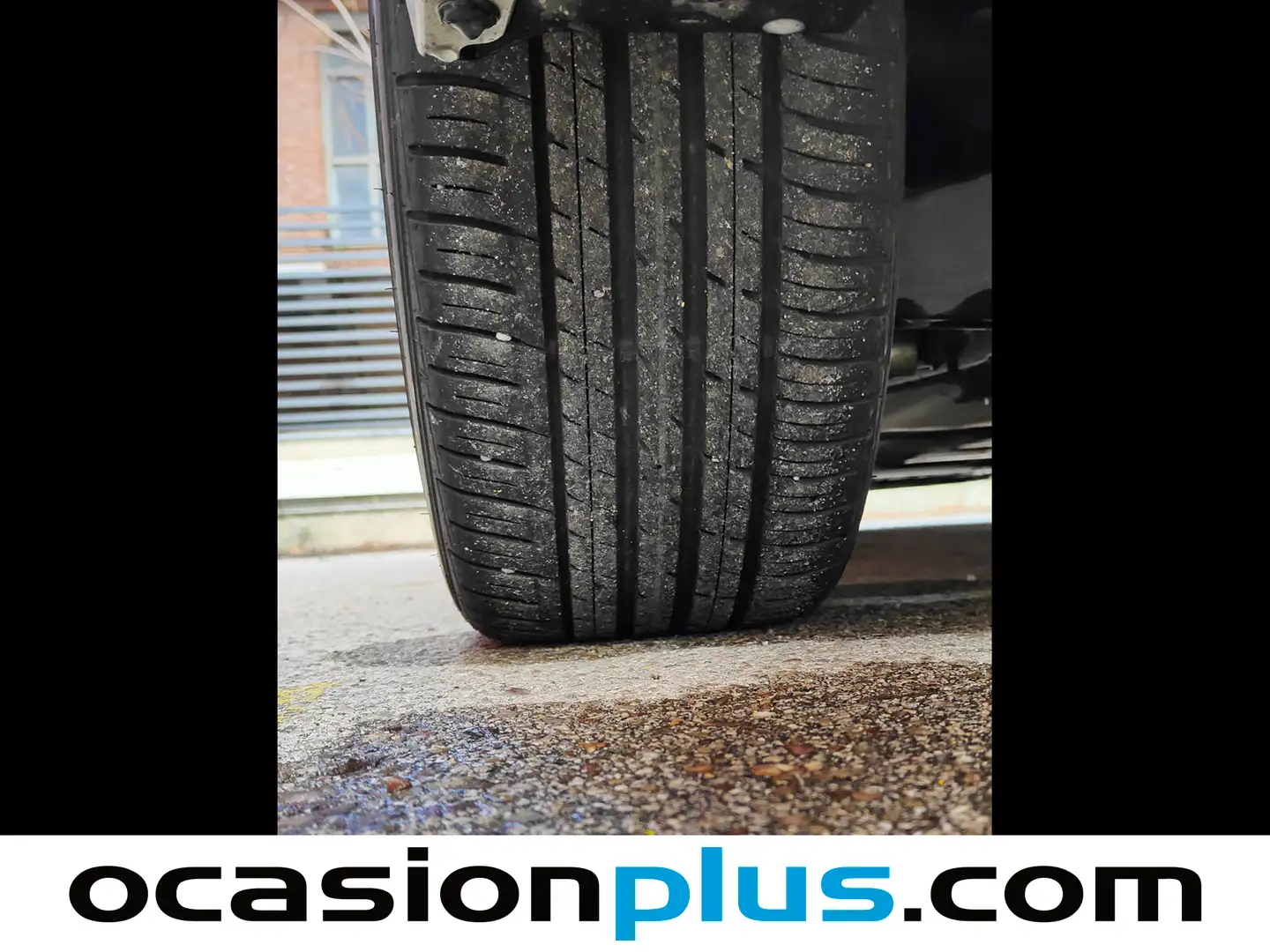 Foto Toyota Corolla Toyota Corolla 180H Style E-CVT (180 CV)