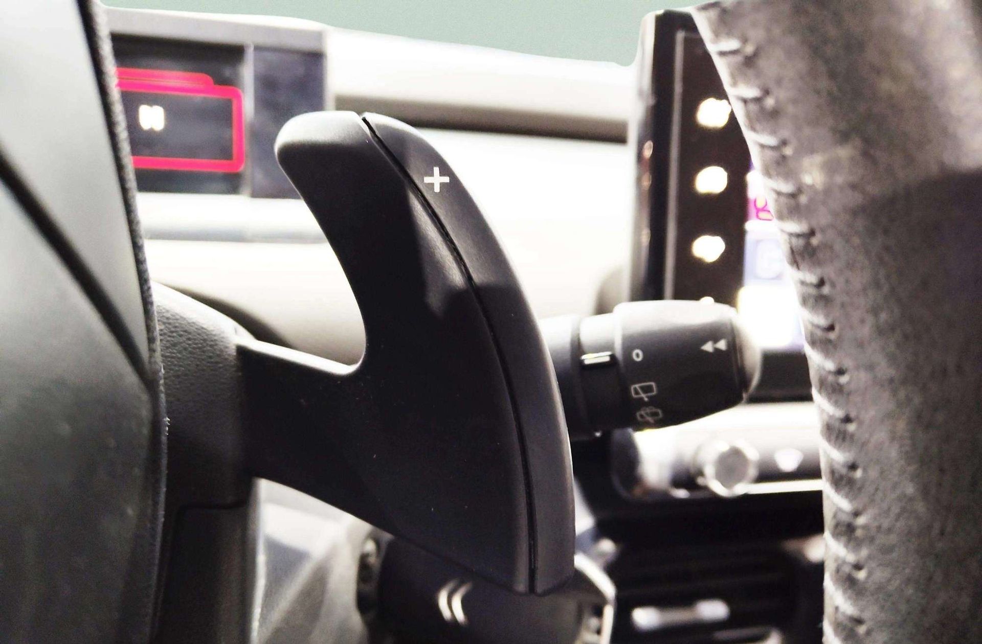 Citroën C4 Cactus 1.6 BlueHDi Feel Edition ETG6 - foto 25