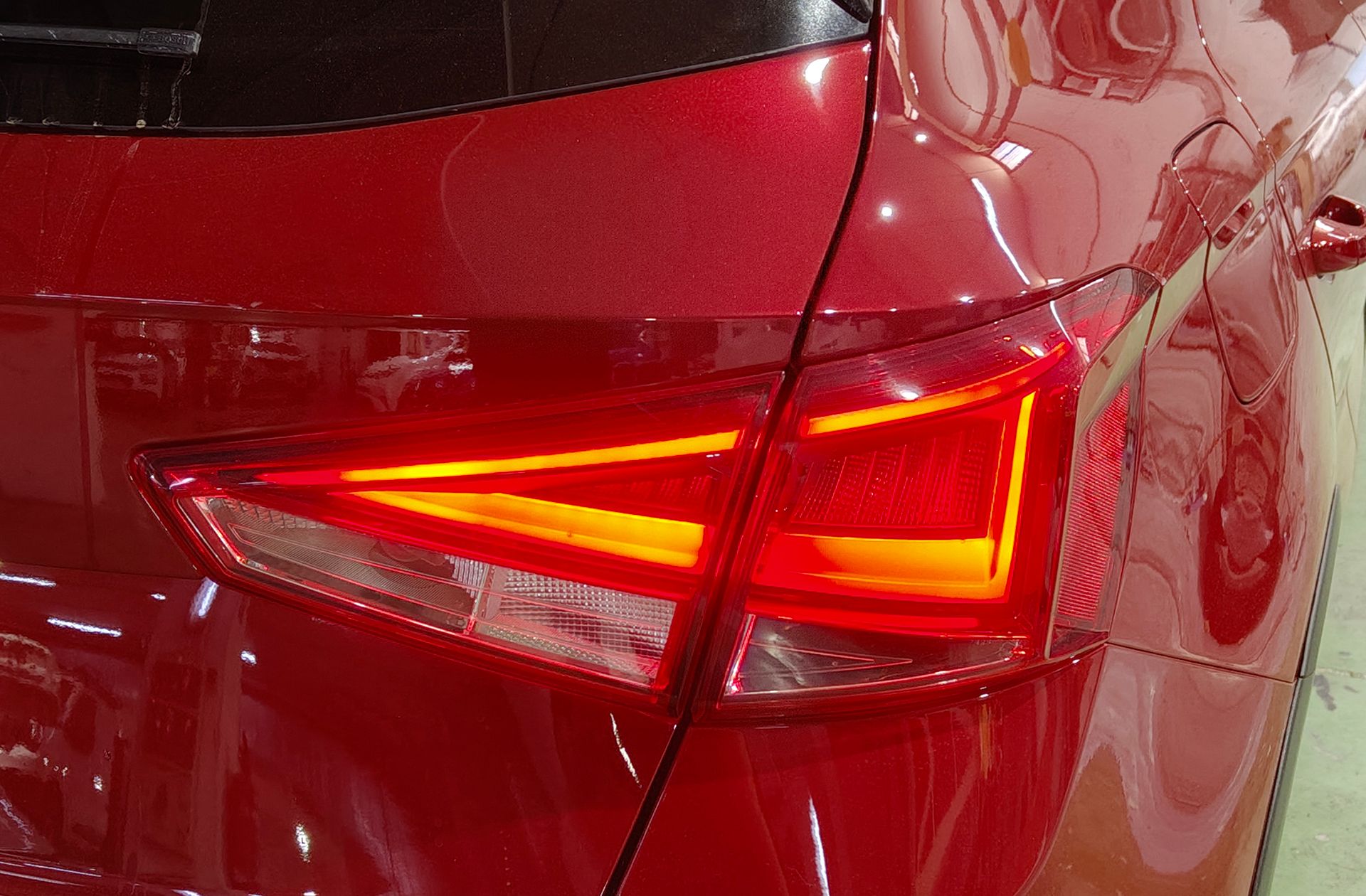 SEAT Arona 1.0 TSI Xperience Plus - foto 16