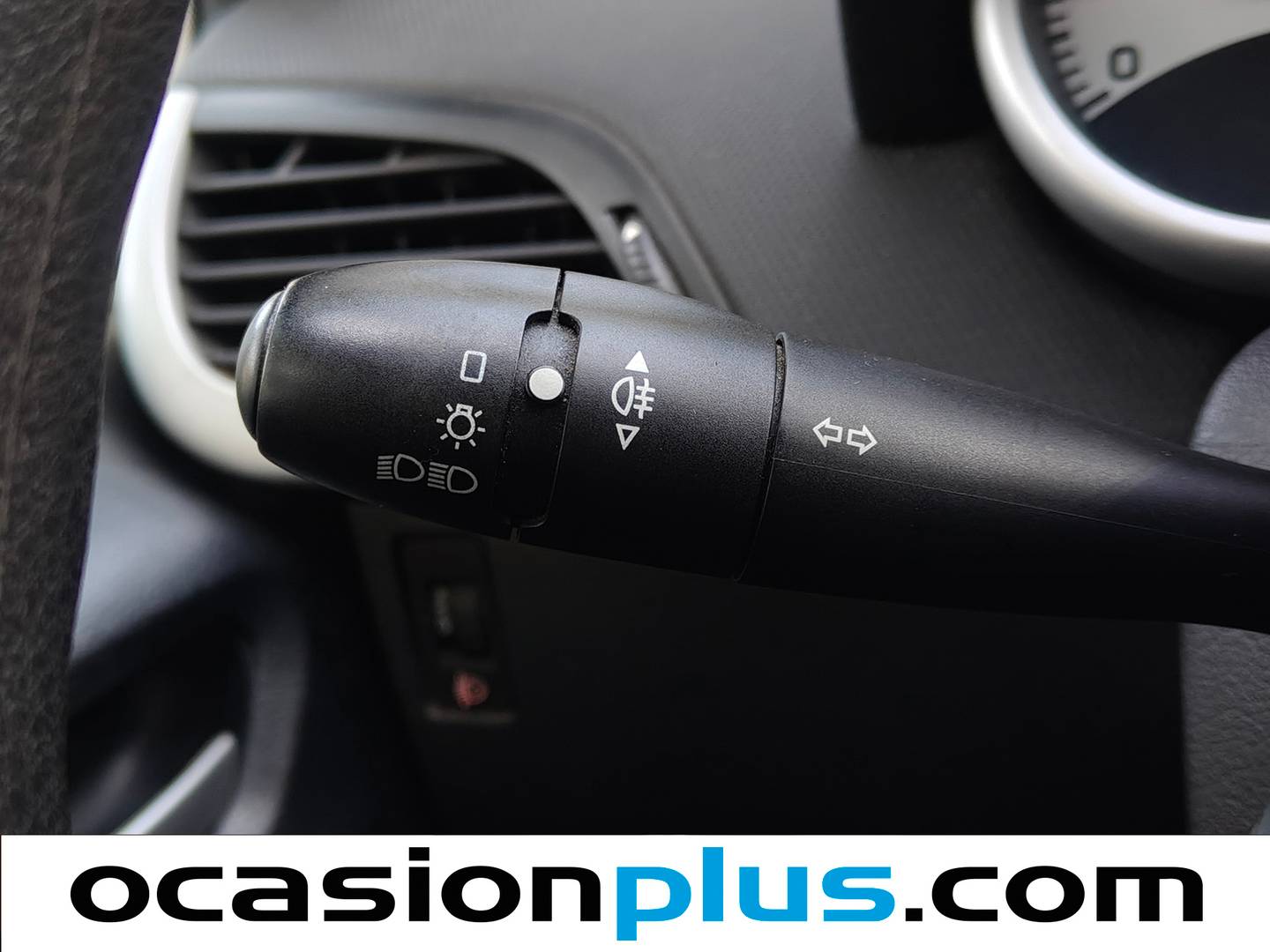 Peugeot 207 Peugeot 207 1.4 VTi 16v Confort (95 CV) seminuevo