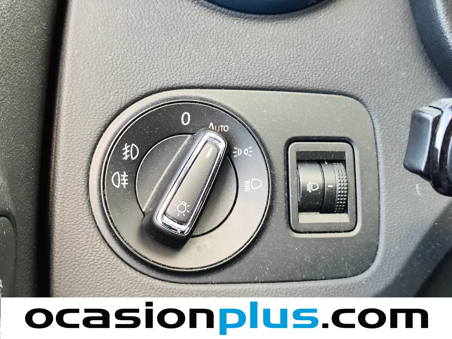 Foto Seat Ibiza SEAT Ibiza ST 1.2 TSI Style Connect Last Ed (90 CV)