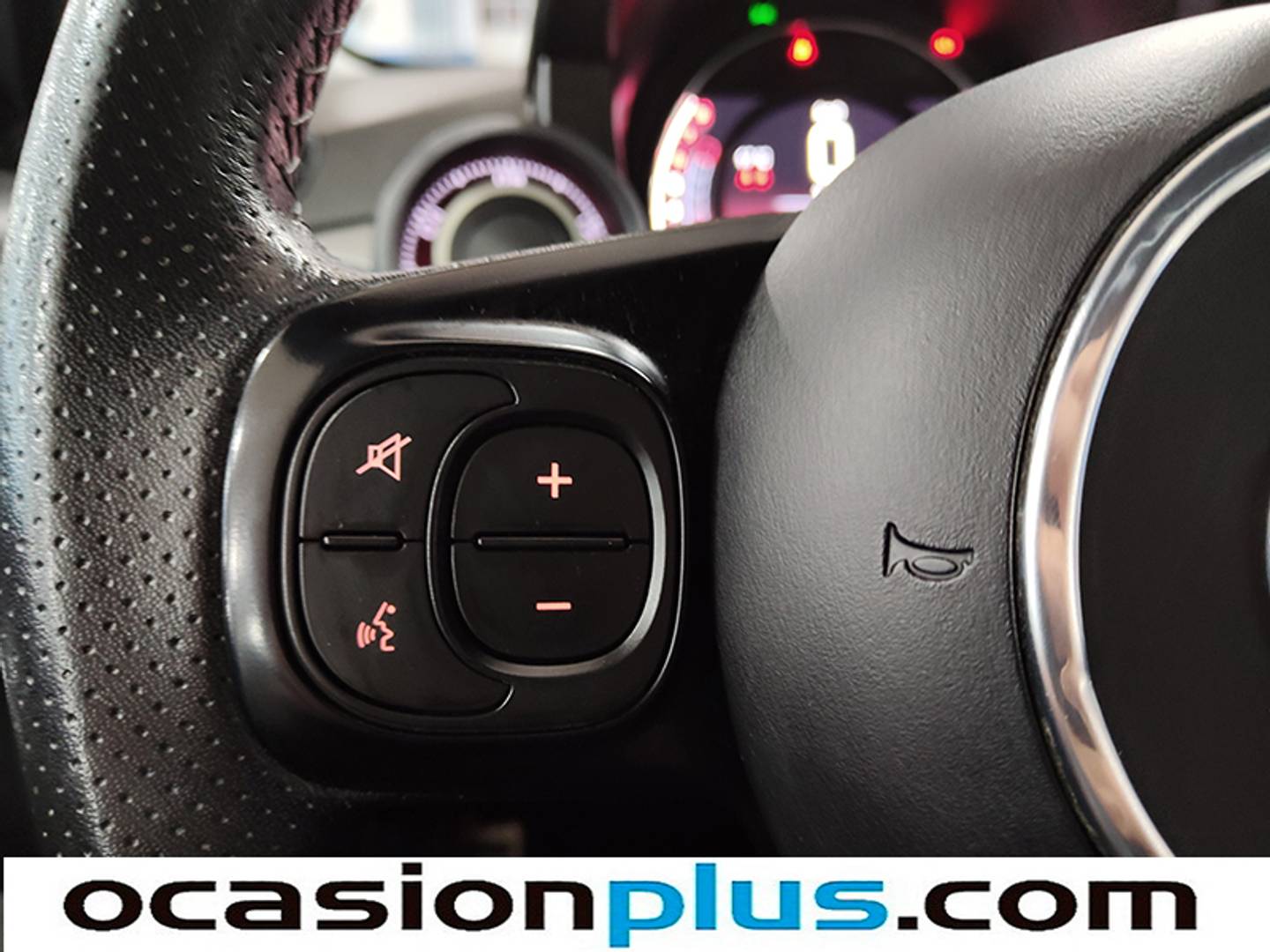 Foto Abarth 500 Abarth 500 1.4 16v T-Jet 595 (165 CV)