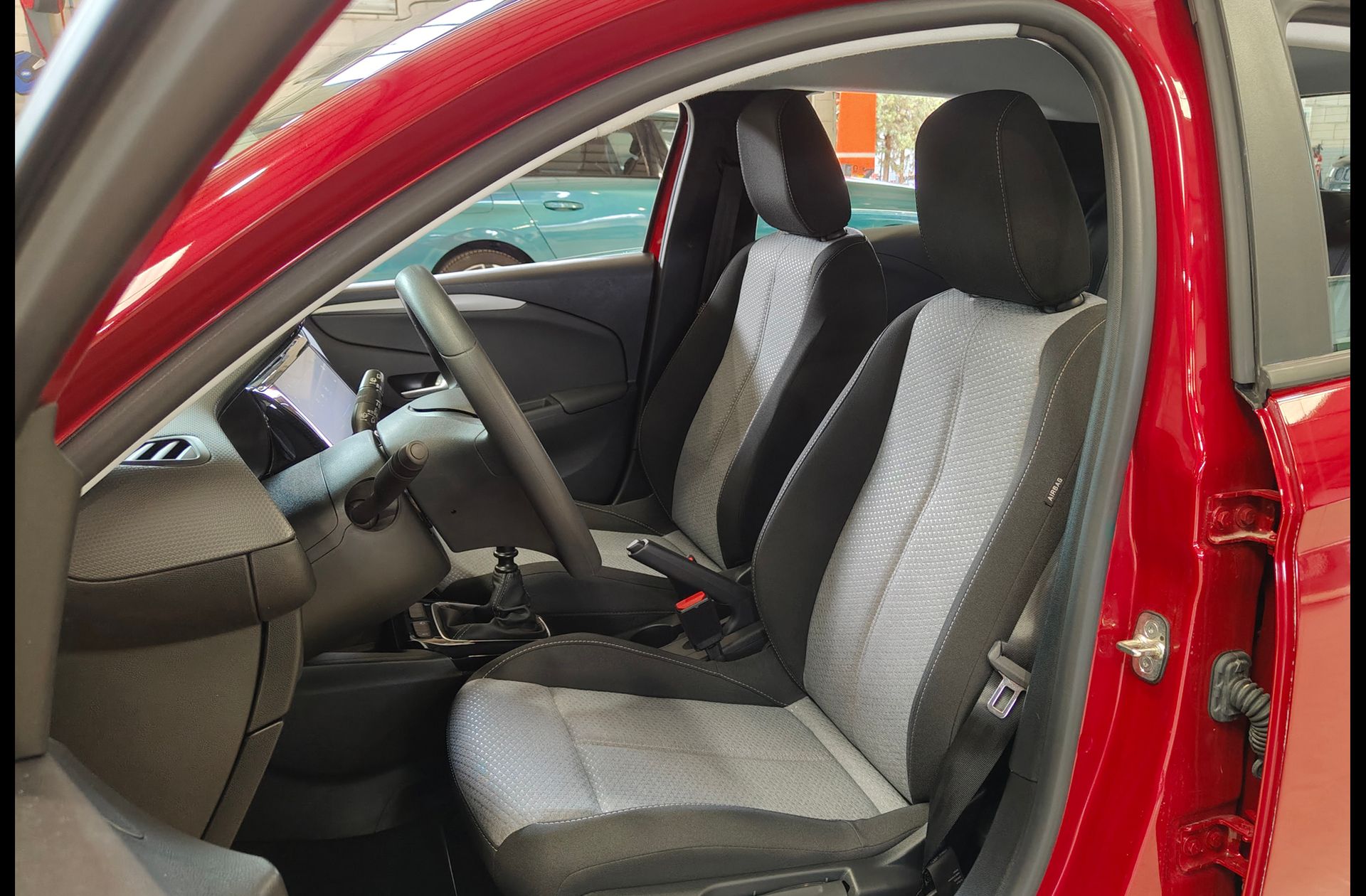 Opel Corsa 1.2T XHL Edition - foto 11