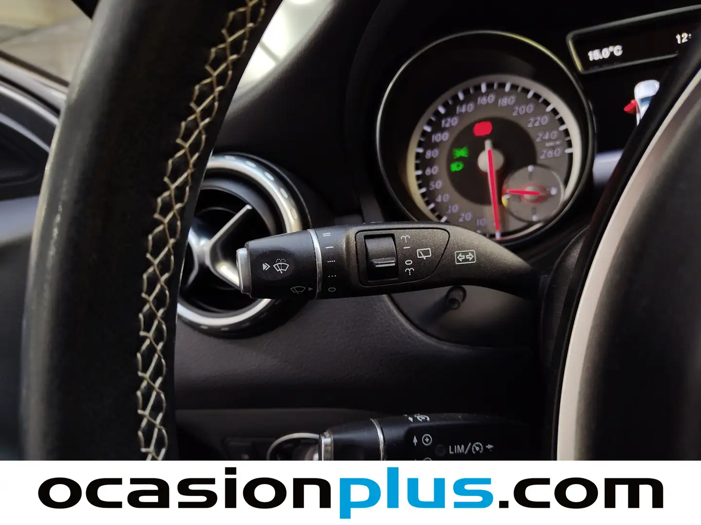 Foto Mercedes GLA Mercedes-Benz GLA GLA 200 d Urban (136 CV)