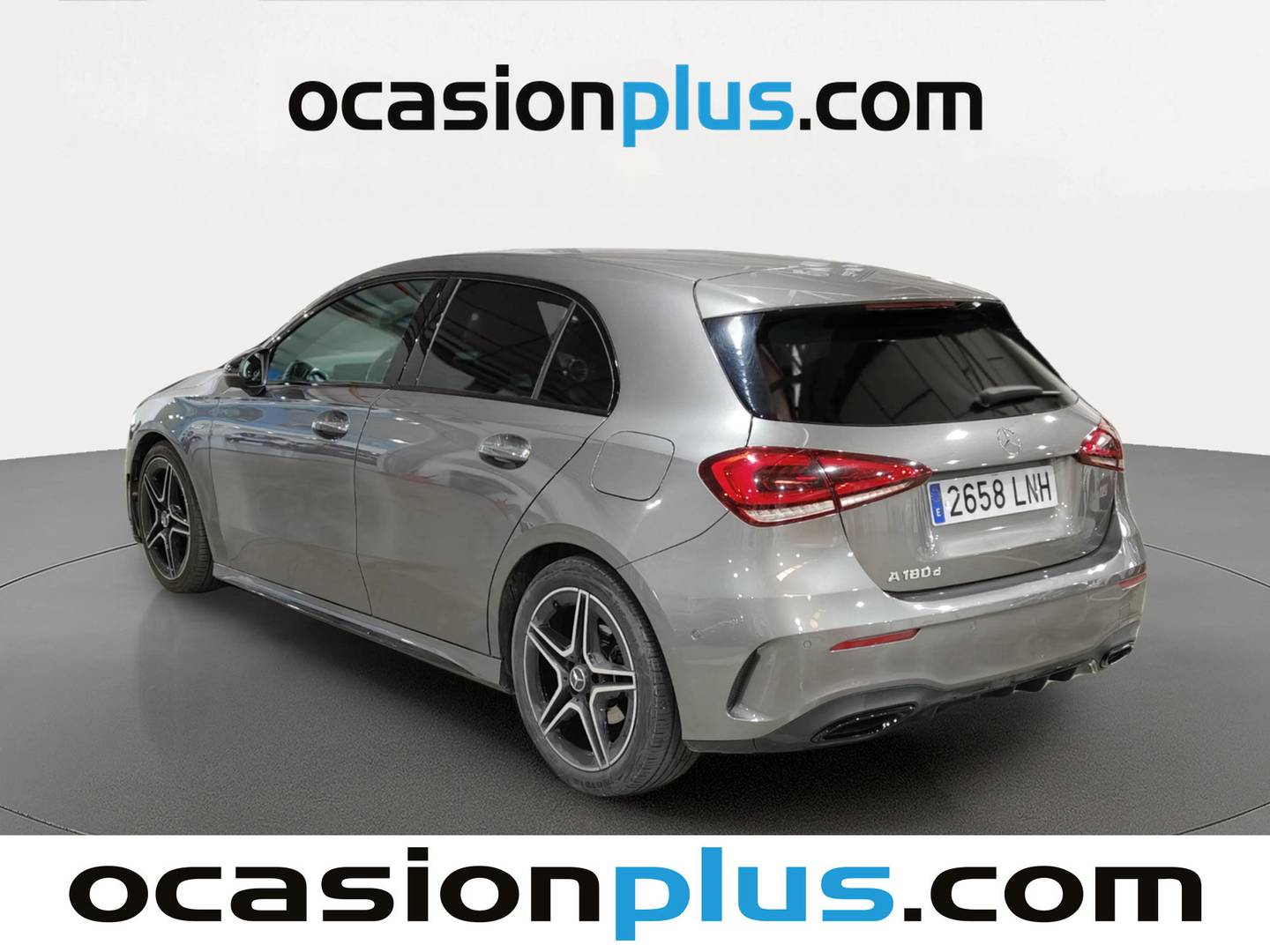 Foto trasera Mercedes Clase A Mercedes-Benz Clase A 180 d  (116 CV) Pack AMG izquierda