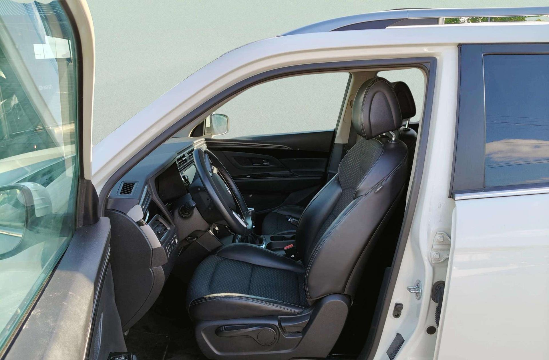 SsangYong Korando G15T Urban Plus - foto 15