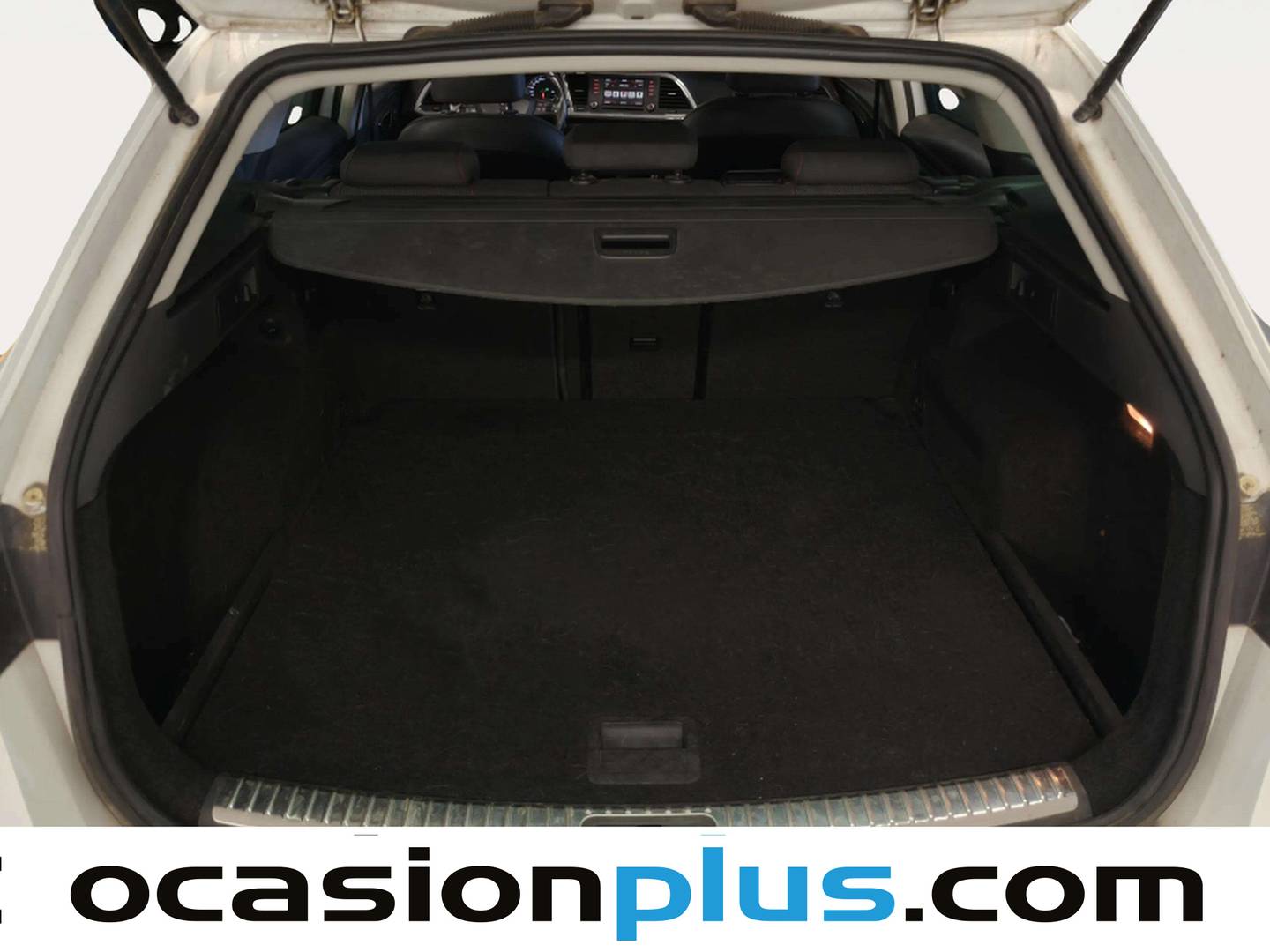 Seat León Seat León ST ST 2.0 TDI S&S FR DSG (184 CV) diésel