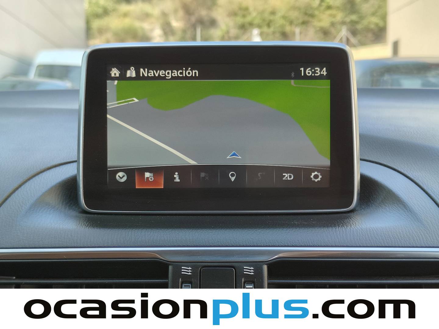 Equipamiento del Mazda Mazda3 Mazda Mazda 3 2.0 GE Luxury MT (120 CV)