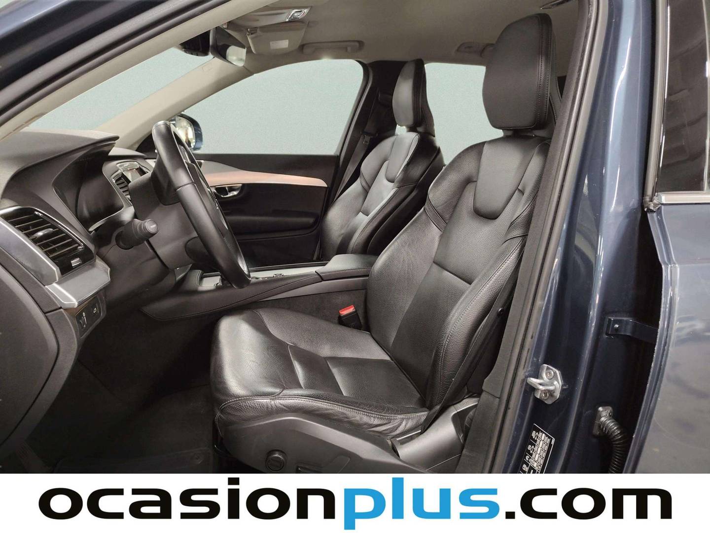 Foto asientos delanteros Volvo XC90 Volvo XC90 D5 Momentum AWD Auto (235 CV) 7 Plazas