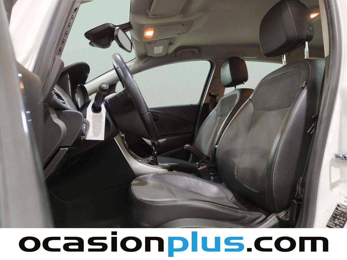 Foto asientos delanteros Opel Astra Opel Astra Sports Tourer 1.6 CDTI S&S Excellence (136 CV)