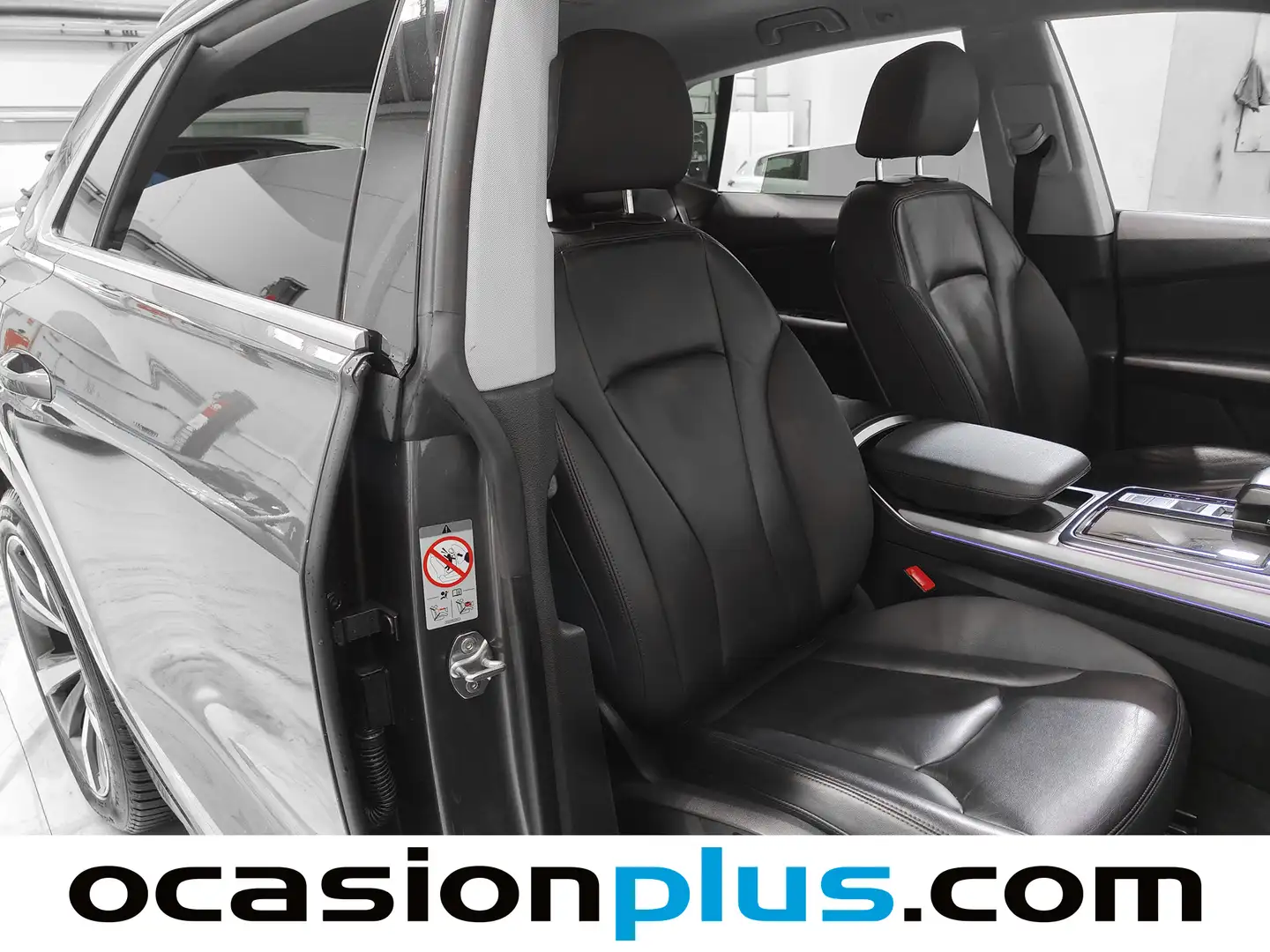 Foto Audi Q8 Audi Q8 50 TDI quattro (286 CV) tiptronic