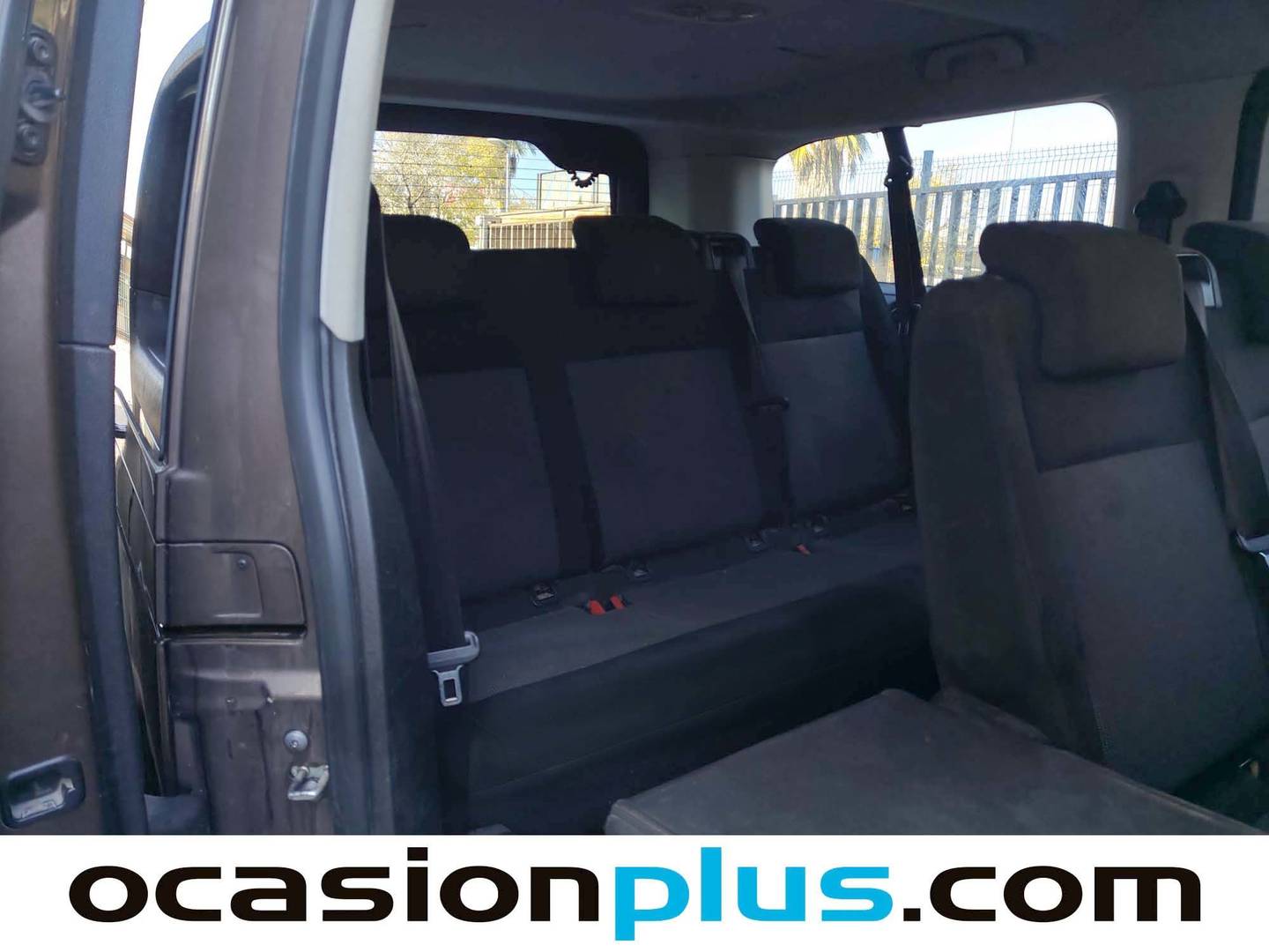 Foto asientos delanteros Peugeot Traveller Peugeot Traveller 2.0 BlueHDi Long Business EAT8 (180 CV) 9 Plazas
