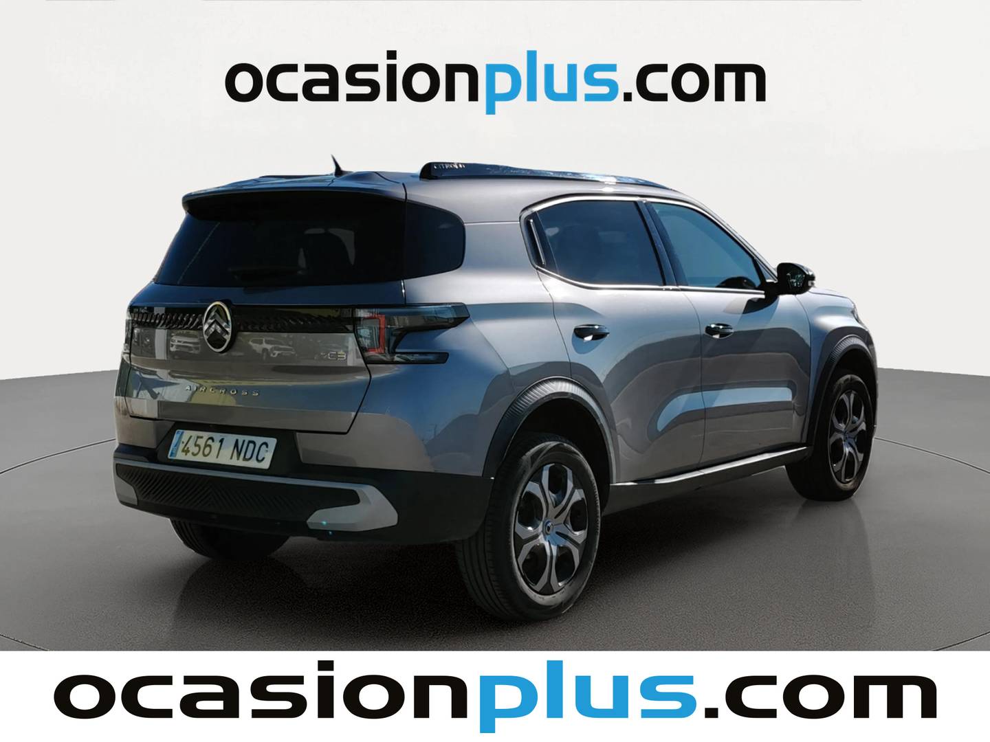 Foto trasera Citroën C3 Aircross Citroën C3 Aircross Hybrid 145 Plus e-DCS6 (145 CV) derecha