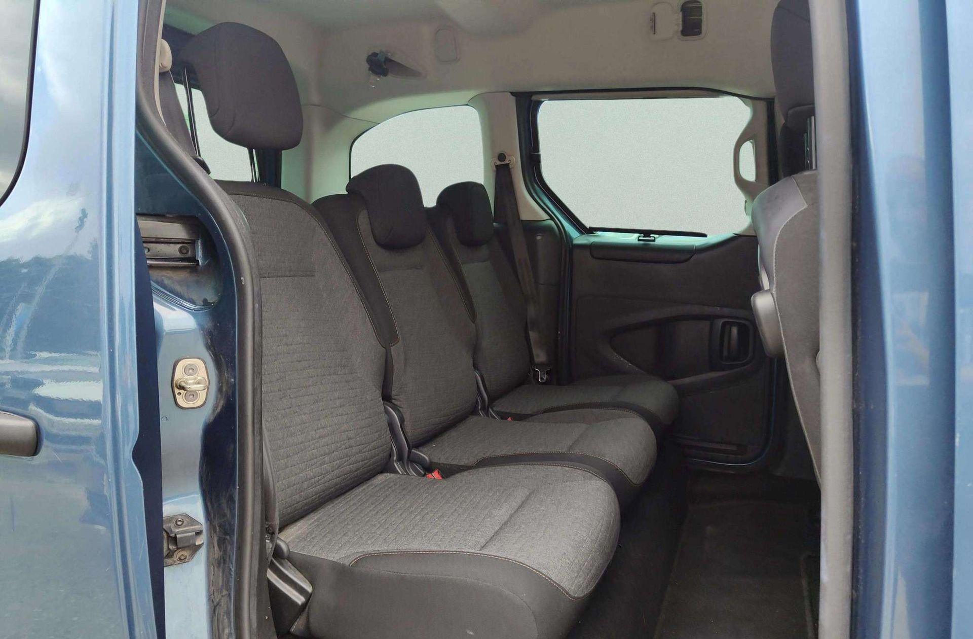 Citroën Berlingo Multispace 20 Aniversario PureTech - foto 15