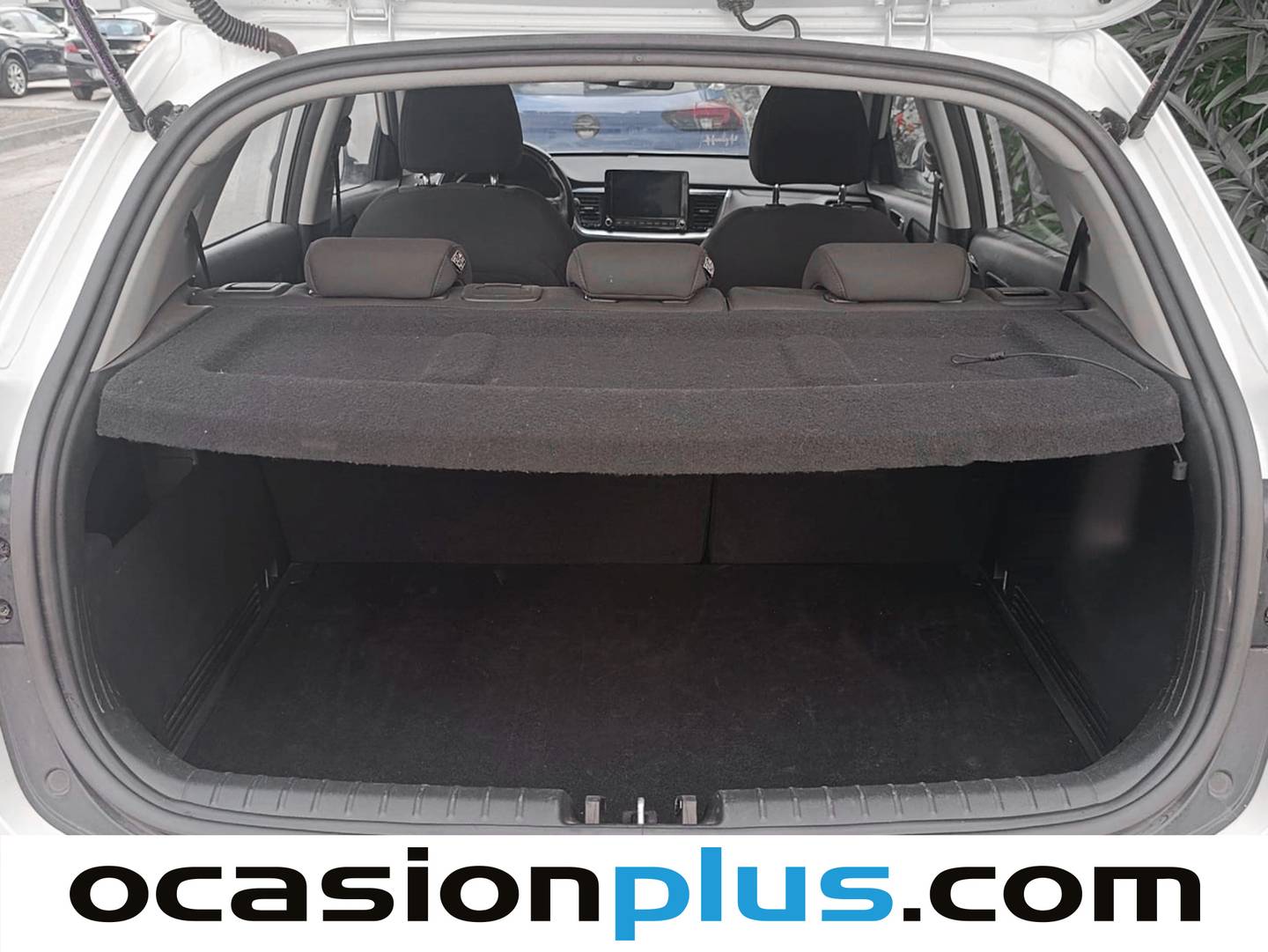 Fotos maletero KIA Stonic KIA Stonic 1.0 T-GDi Drive DCT (100 CV)