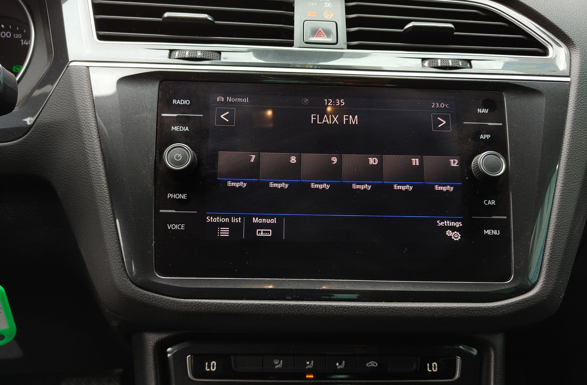 Volkswagen Tiguan Advance 2.0 TDI DSG Pack R-line - foto 36