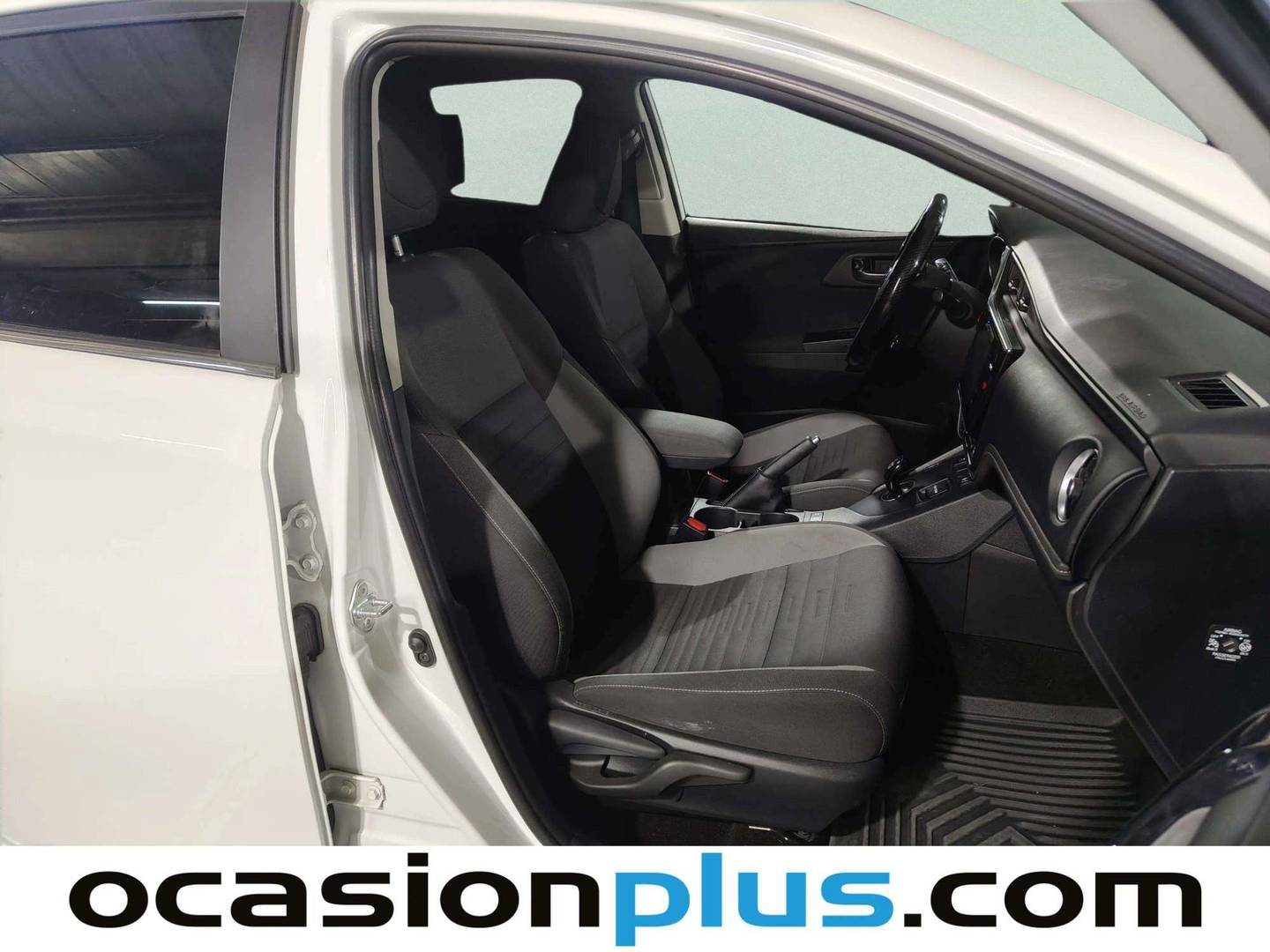Toyota Auris Toyota Auris 140H Hybrid Active (136 CV) km 0
