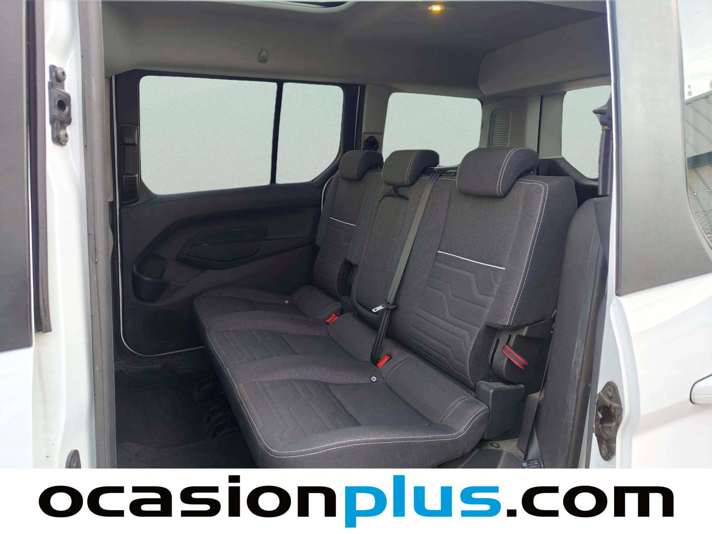 Foto asientos traseros Ford Grand Tourneo Connect FORD Grand Tourneo Connect 1.5 TDCi 100cv Titanium