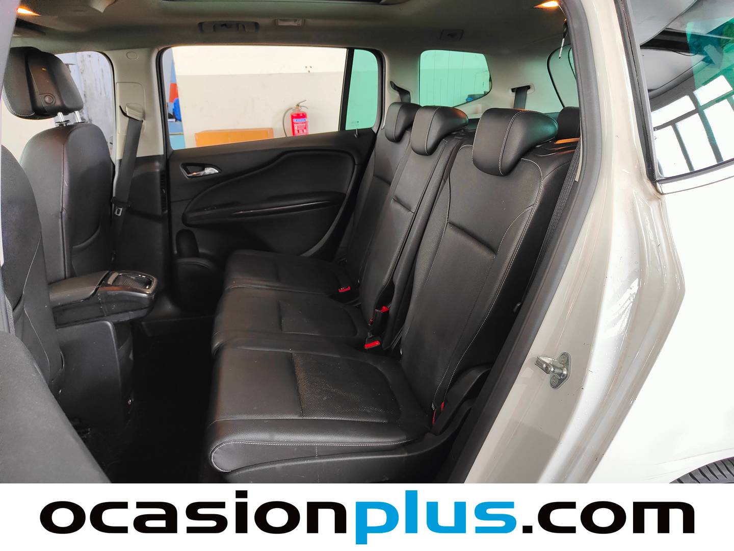 Foto asientos traseros Opel Zafira Opel Zafira 2.0 CDTI S&S Excellence (170 CV) 7 Plazas