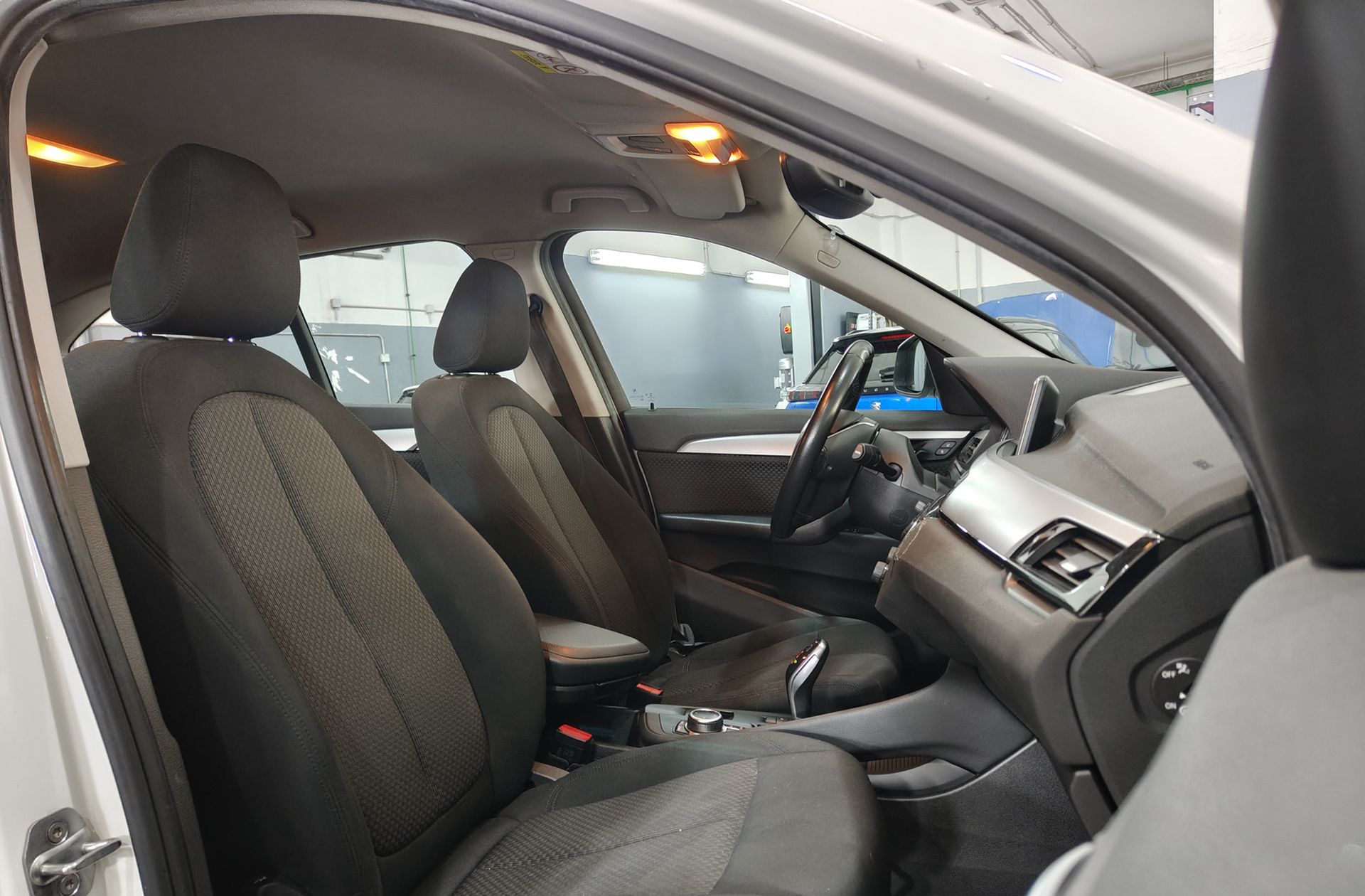 BMW X1 sDrive18d - foto 19