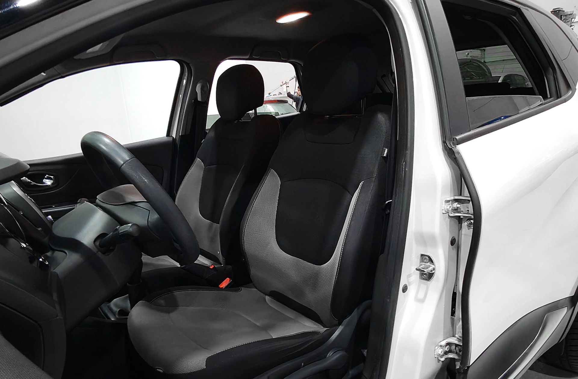 Renault Captur Intens Energy TCe - foto 8