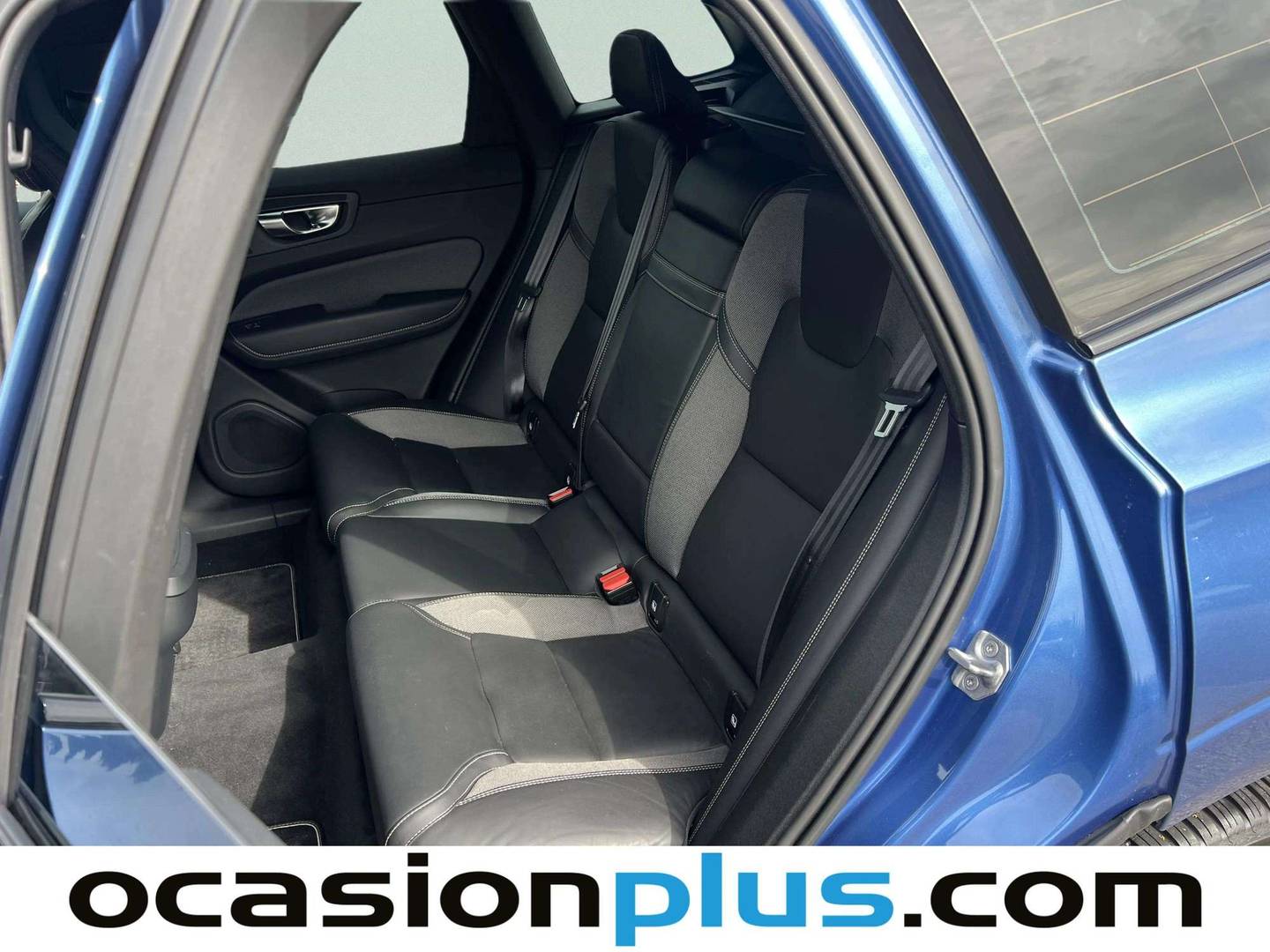 Volvo XC60 Volvo XC60 B4 D R-Design Auto (197 CV) al mejor precio