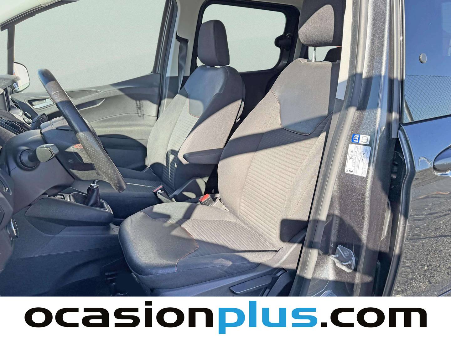 Foto Ford Tourneo Courier Ford Tourneo Courier 1.0 EcoBoost Sport 74 kW (100 CV)