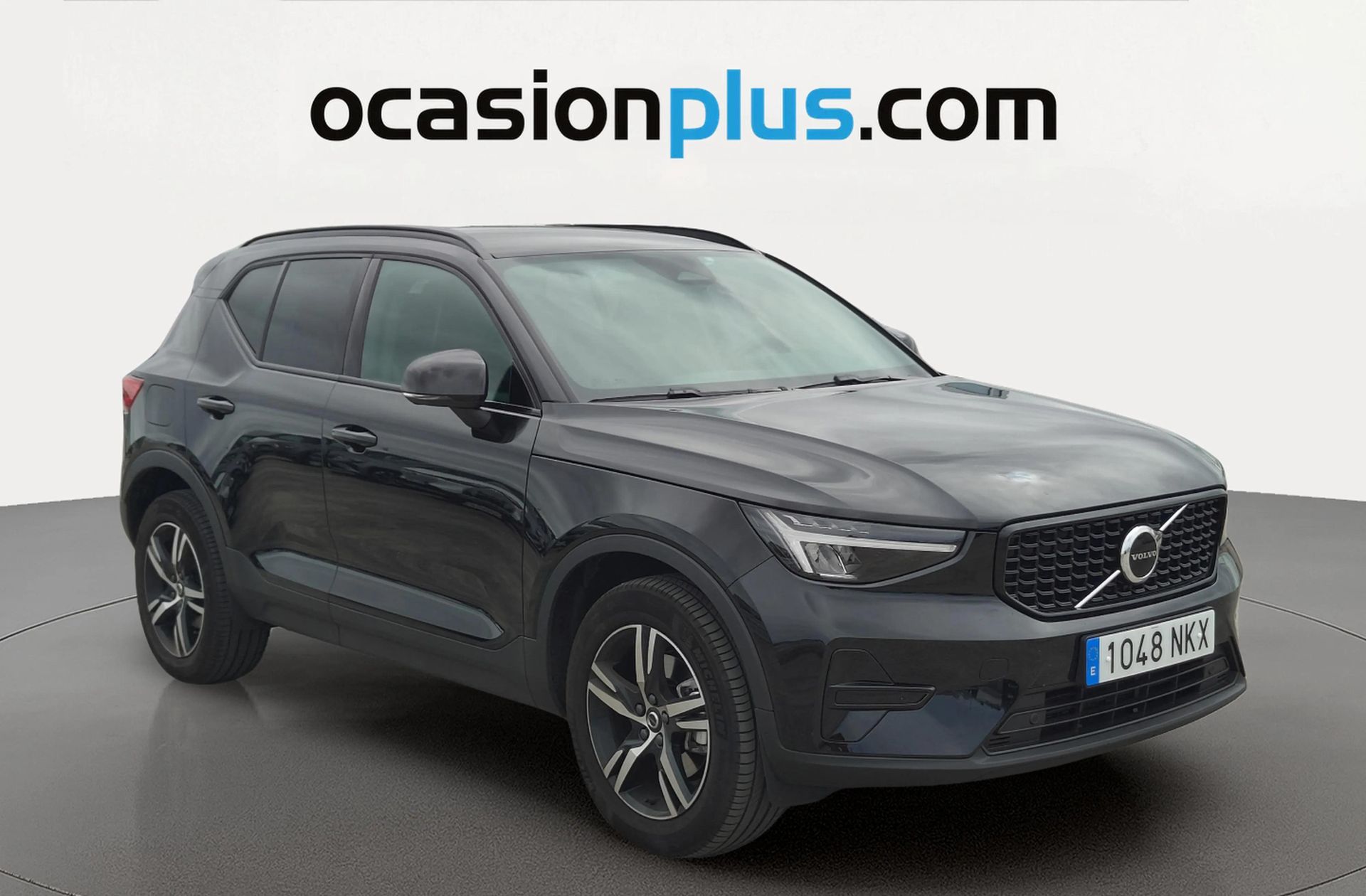 Volvo XC40 B3 Gasolina Mild hybrid Plus Dark - foto 2