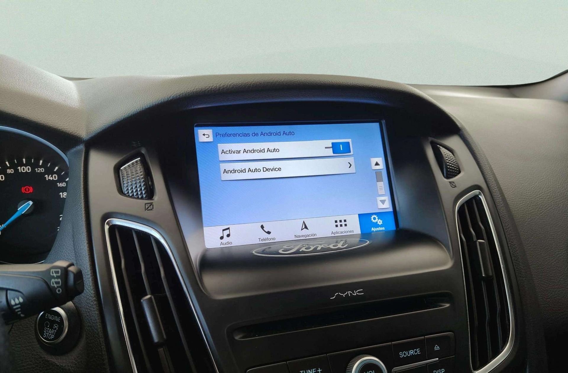 Ford Focus 1.5 EcoBoost ST-Line - foto 10