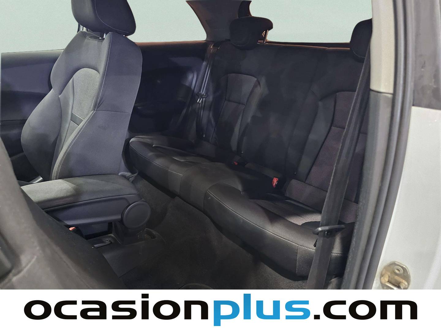 Foto asientos traseros Audi A1 Audi A1 Adrenalin2 1.8 TFSI (192 CV) S tronic PACK S-LINE