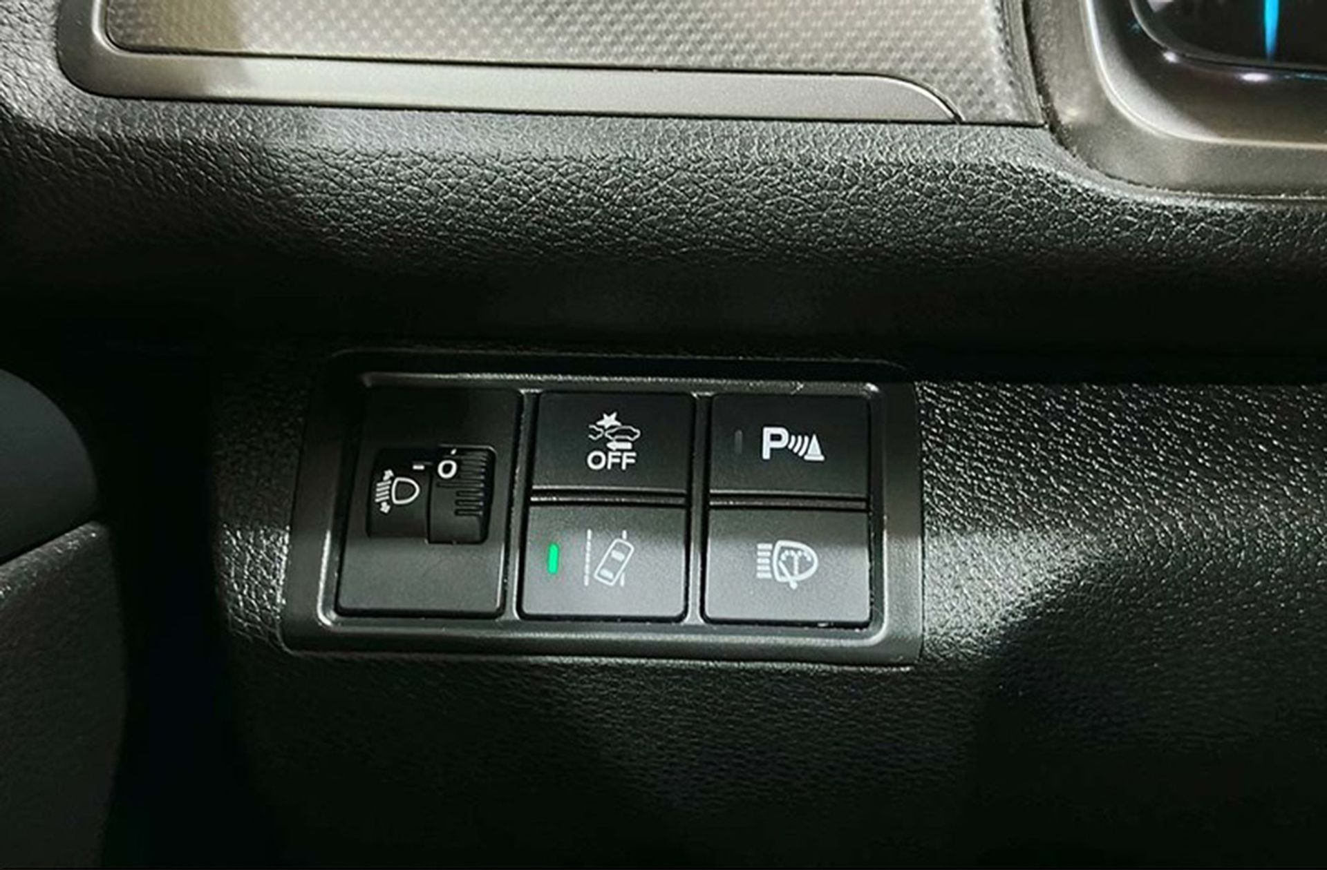 Honda Civic 1.0 I-VTEC Turbo Dynamic Nav CVT - foto 23