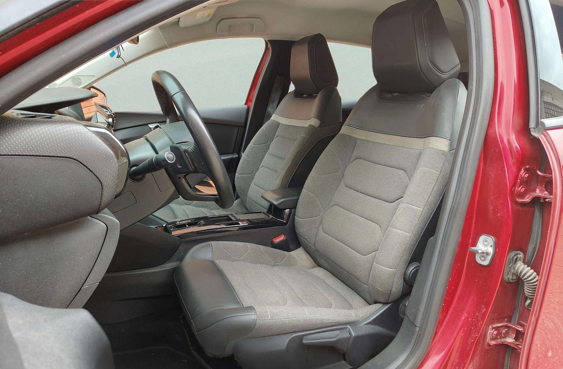 Citroën C4 PureTech 130 Feel Pack EAT8 - foto 11