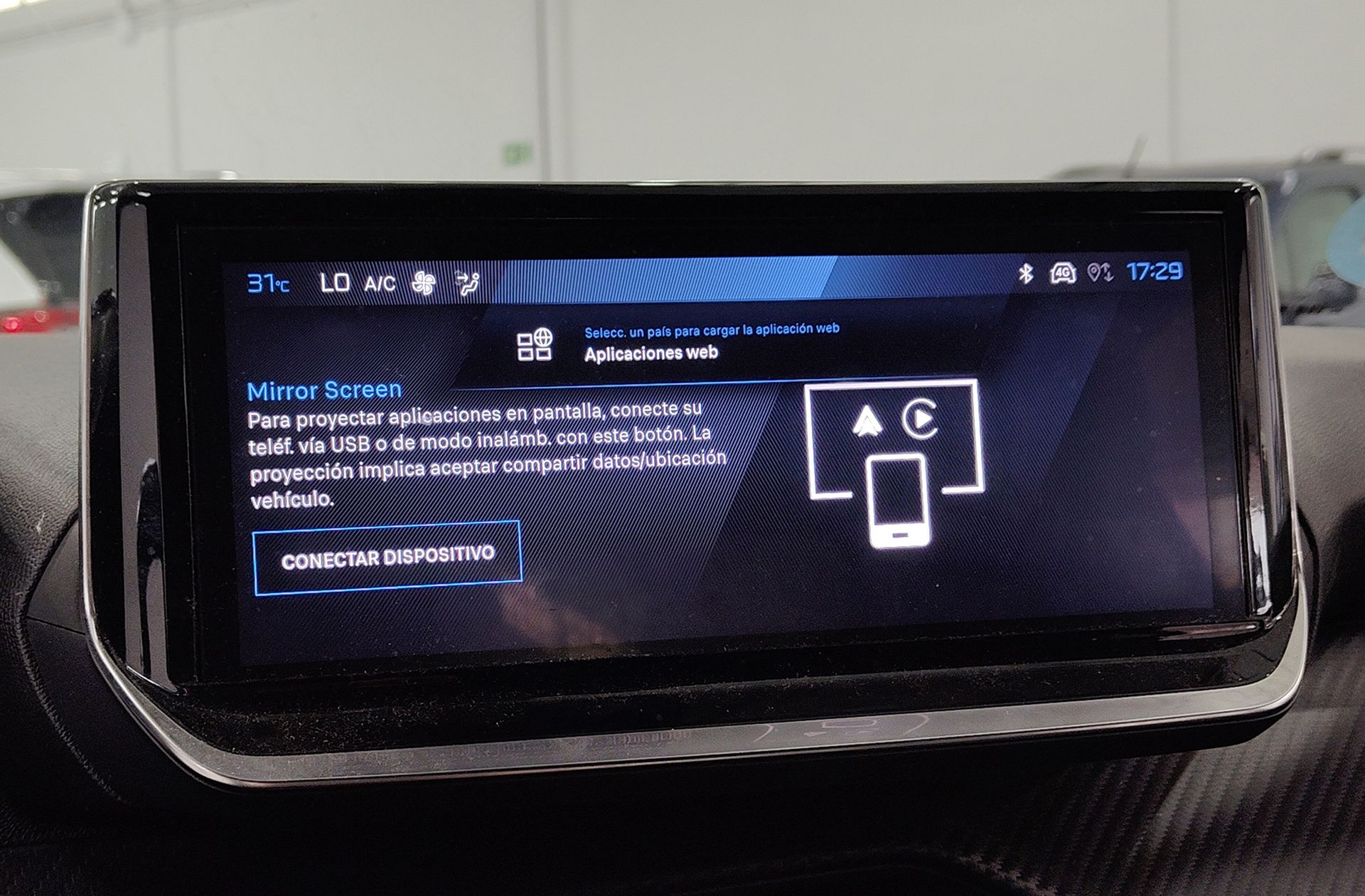 Peugeot 2008 PureTech 100 Allure - foto 9