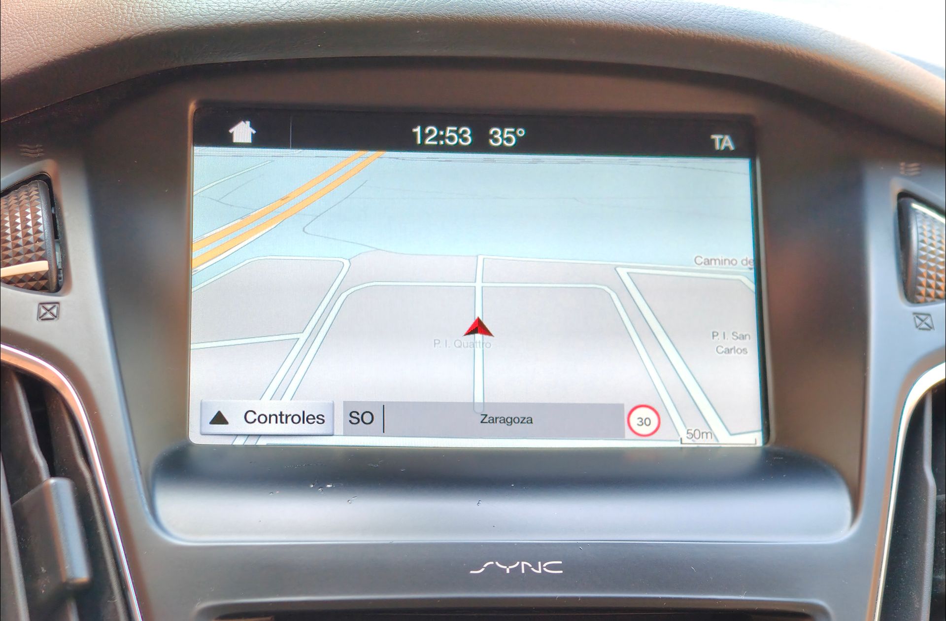 Ford Focus 1.0 EcoBoost Titanium - foto 7
