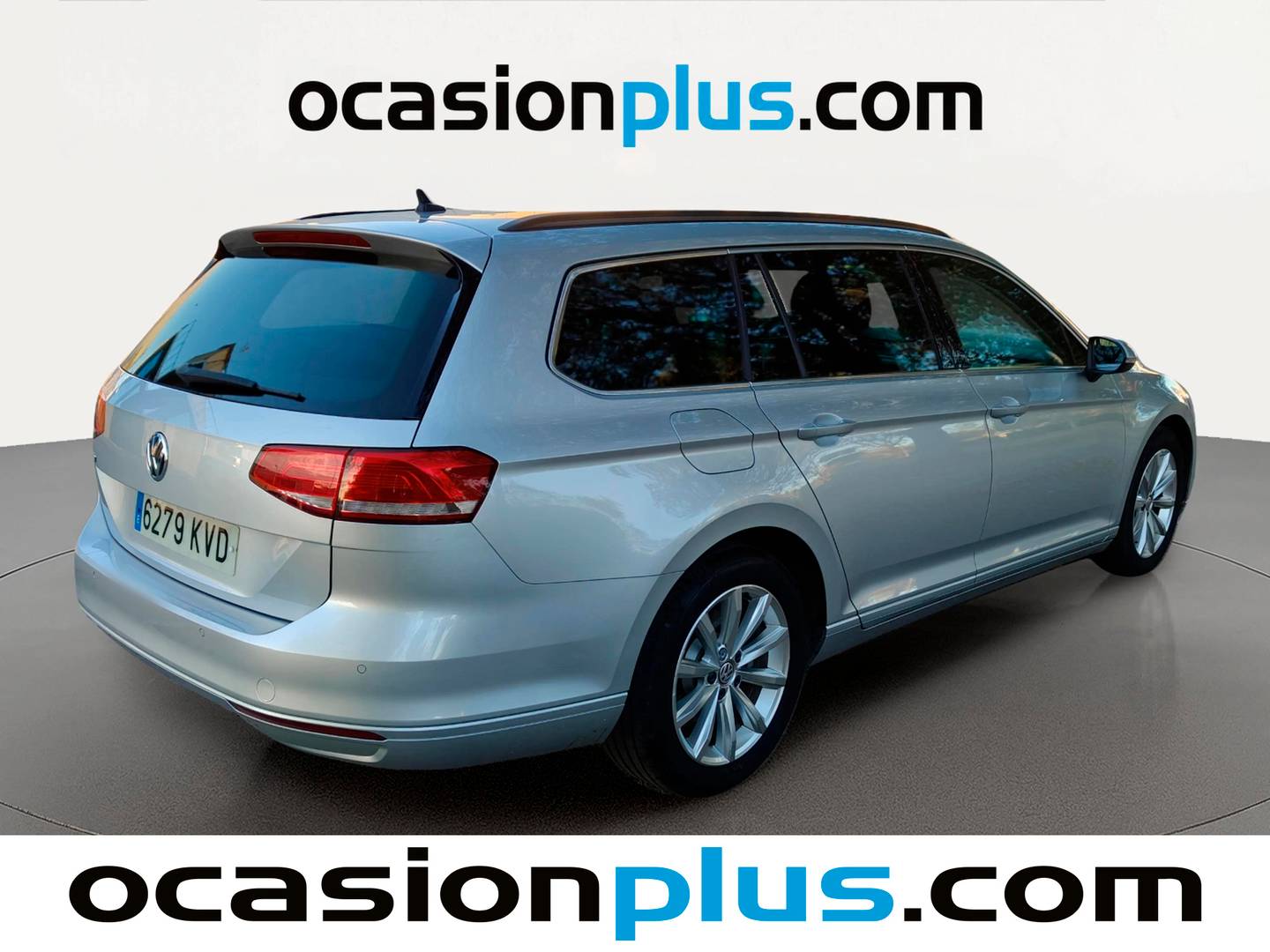 Foto trasera Volkswagen Passat Variant Volkswagen Passat Variant Advance 2.0 TDI (150 CV) DSG izquierda