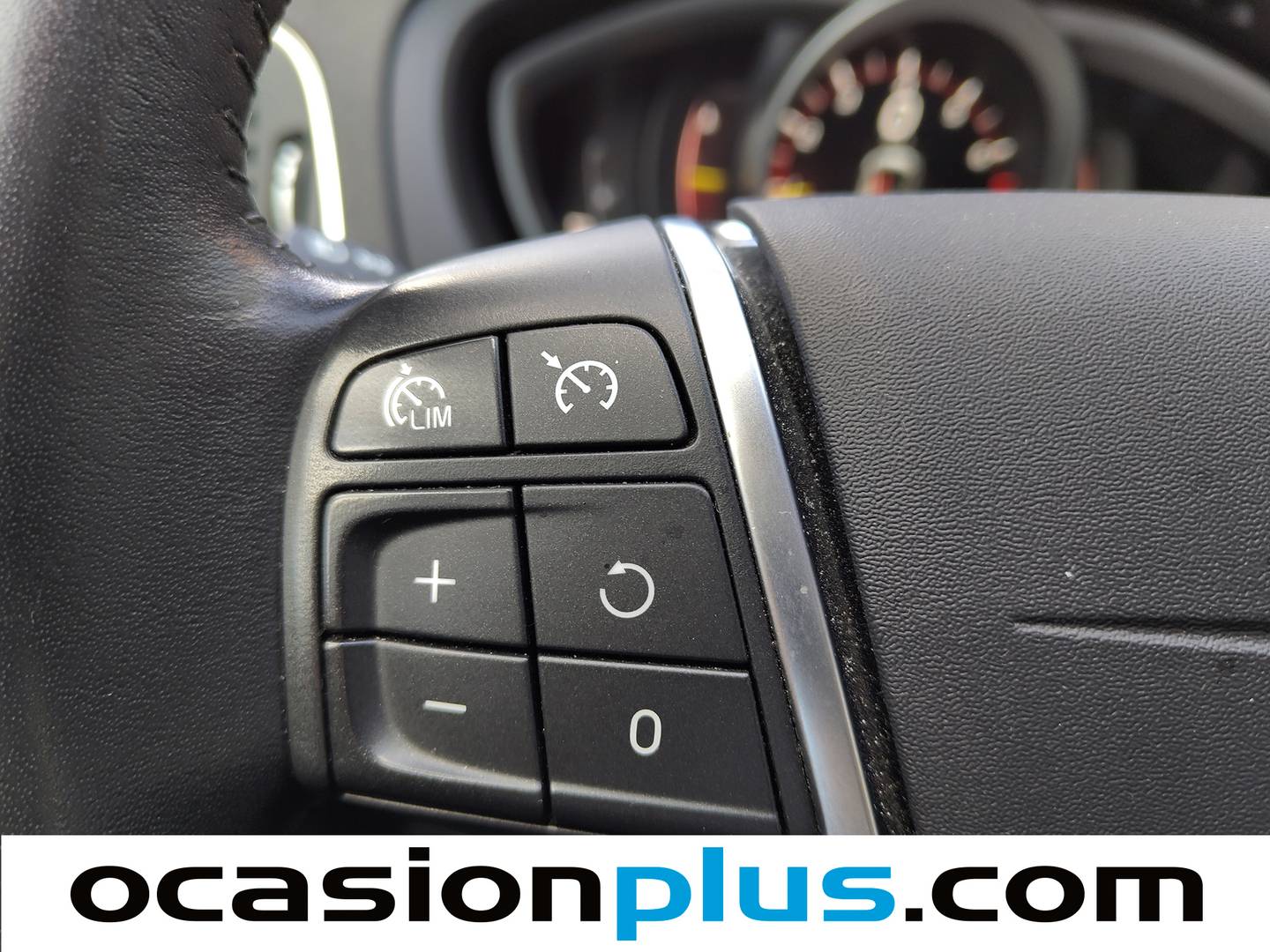Volvo V40 Volvo V40 T3 Momentum (152 CV) seminuevo