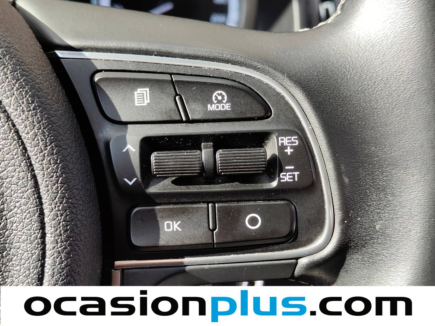 Acabados KIA Niro KIA Niro 1.6 GDi HEV Híbrido Business (141 CV)