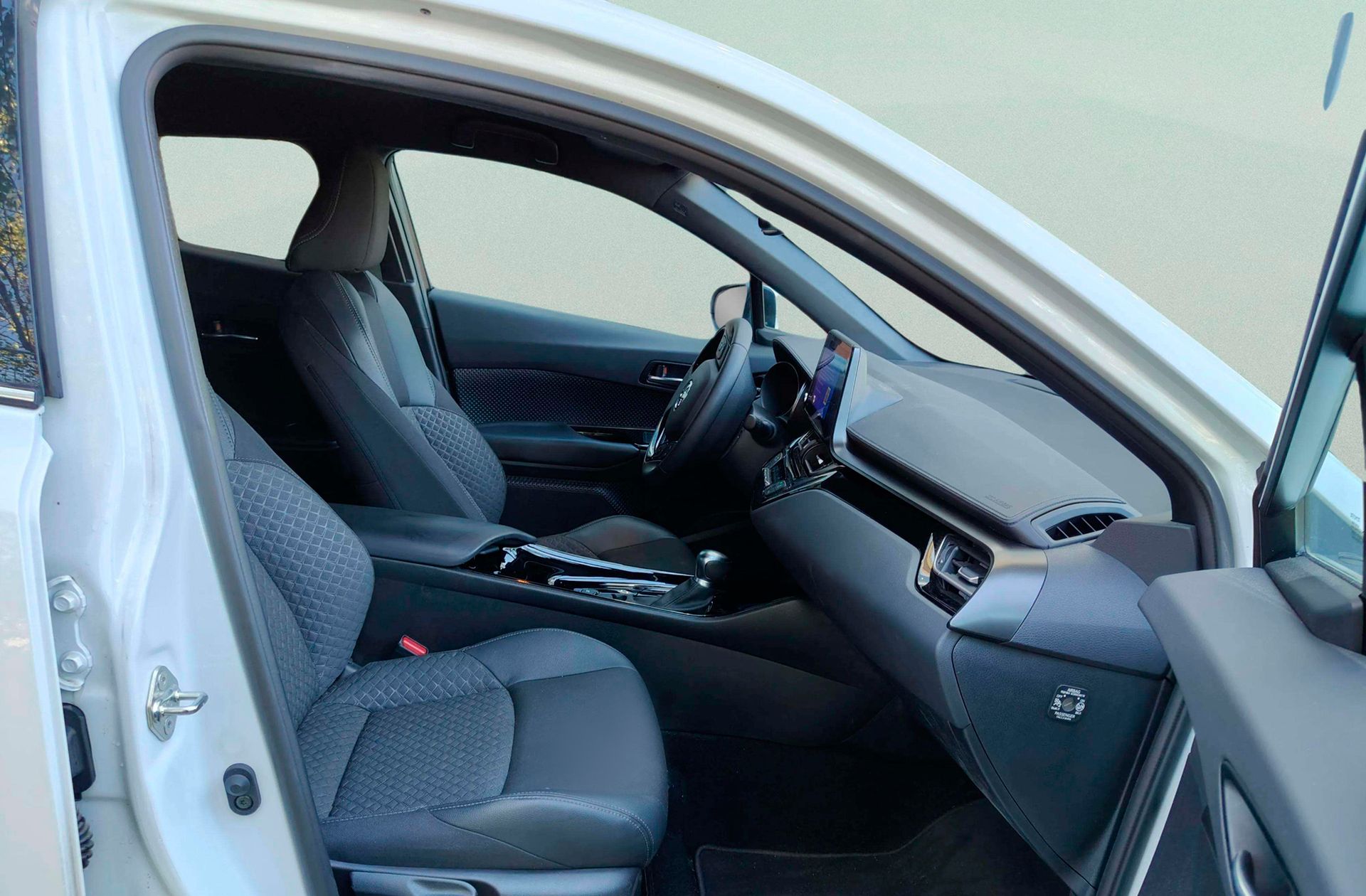 Toyota C-HR 180H Advance - foto 18